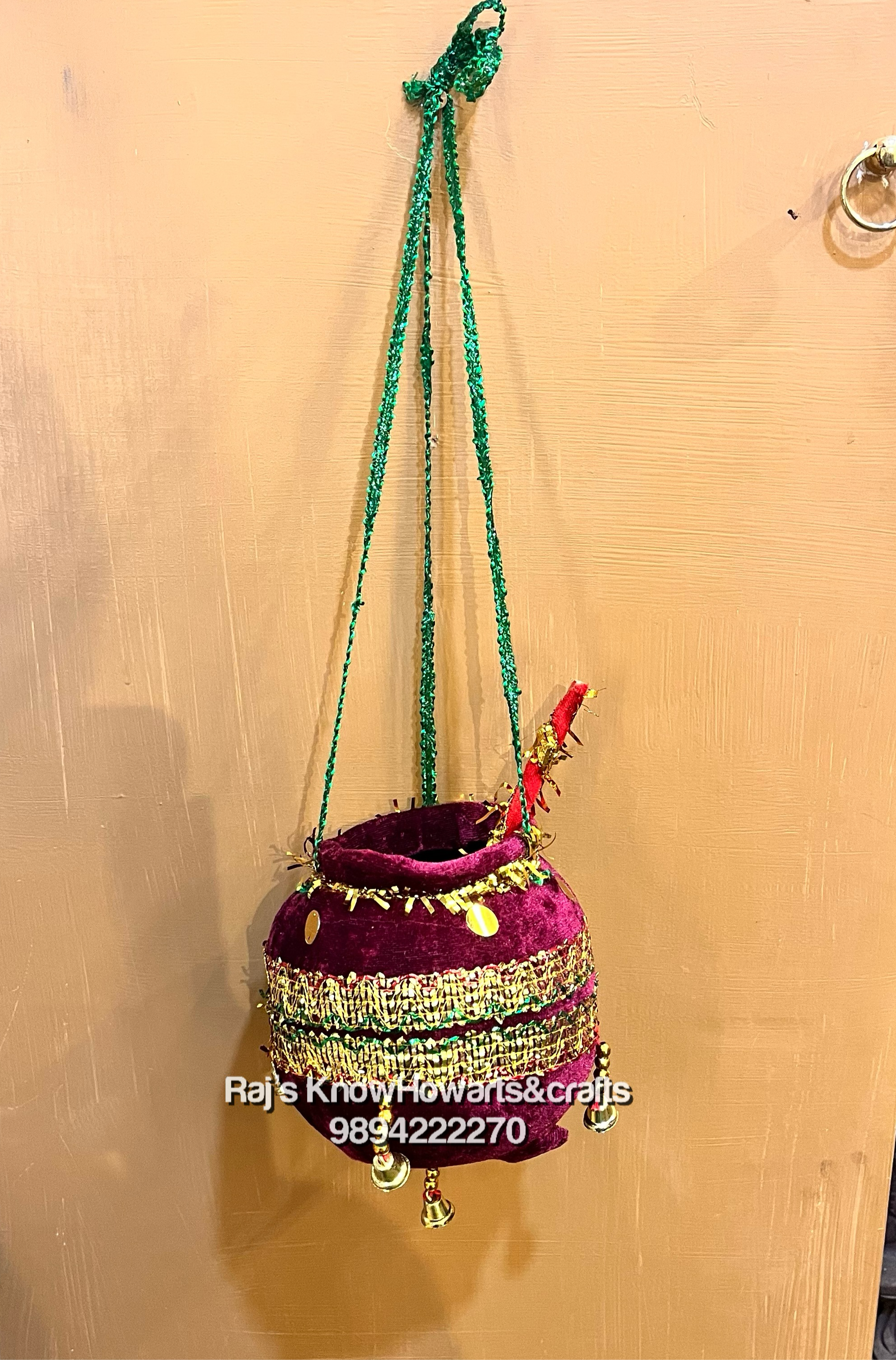 Krishnan Pot KRISHNA POT-DL130 – KnowHowArtCraft