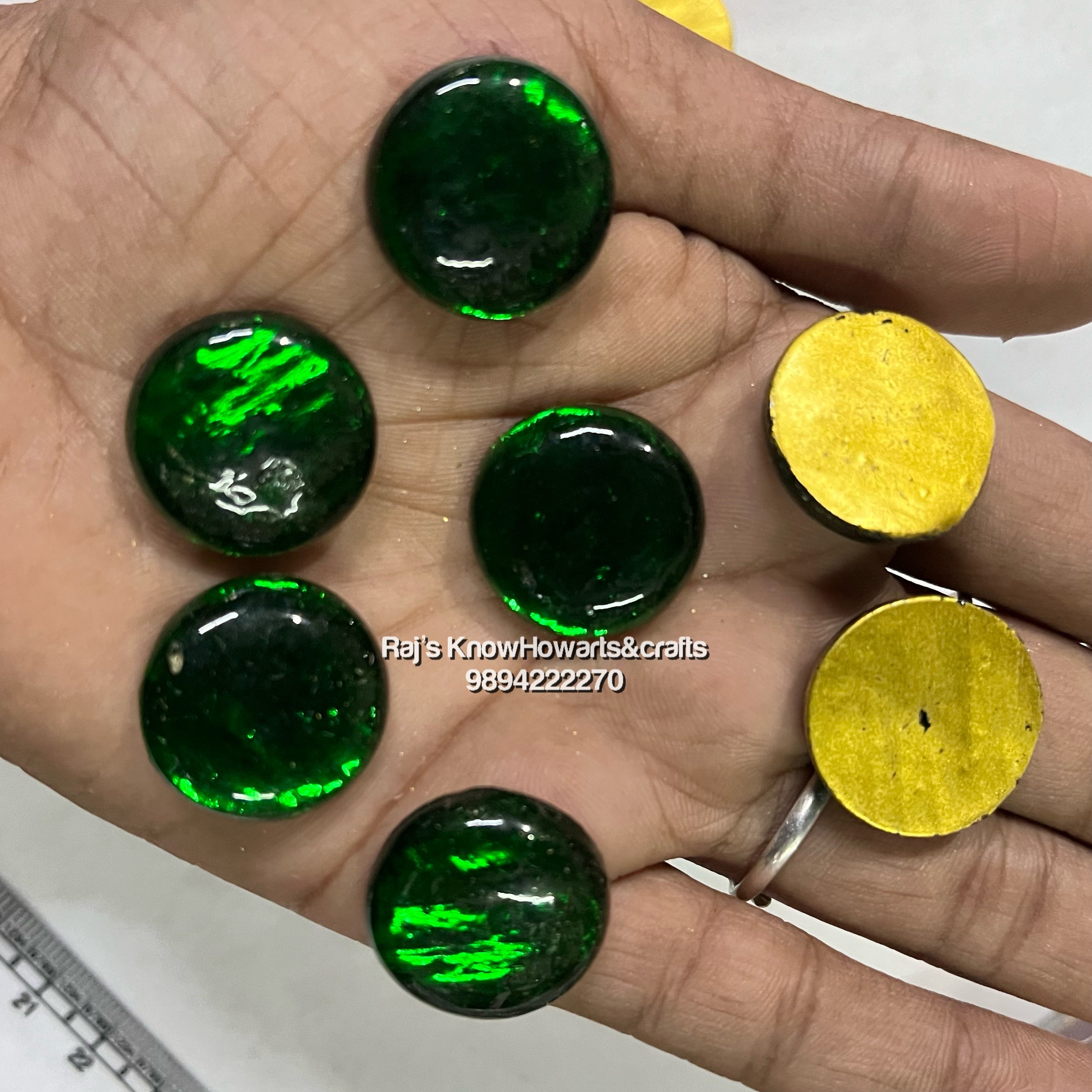 20mm Green Round Tanjore Painting Jaipur Kundan stones -25  stones in a pack - 20GR