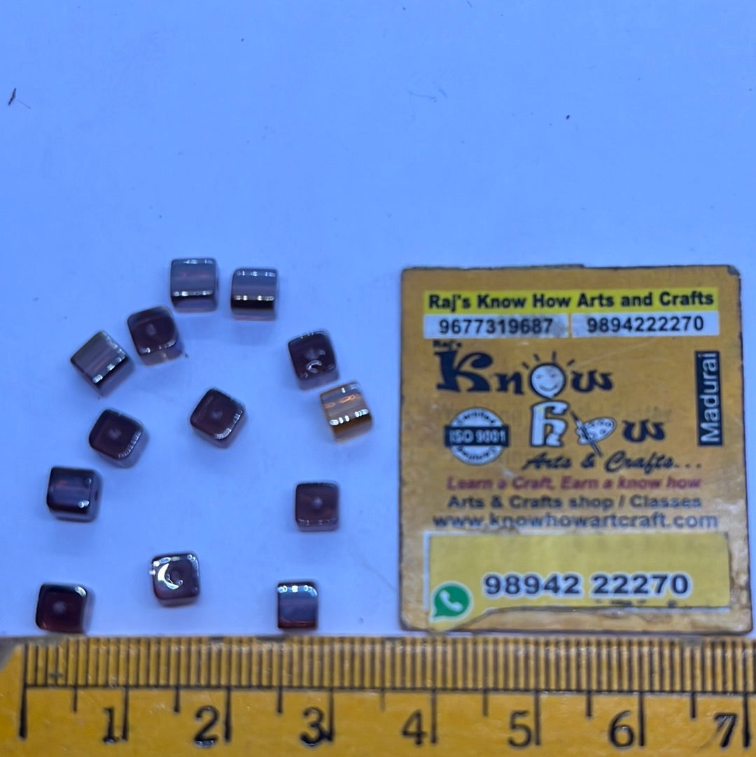 4mm square glass beads  for jewelry making 25g in a pack