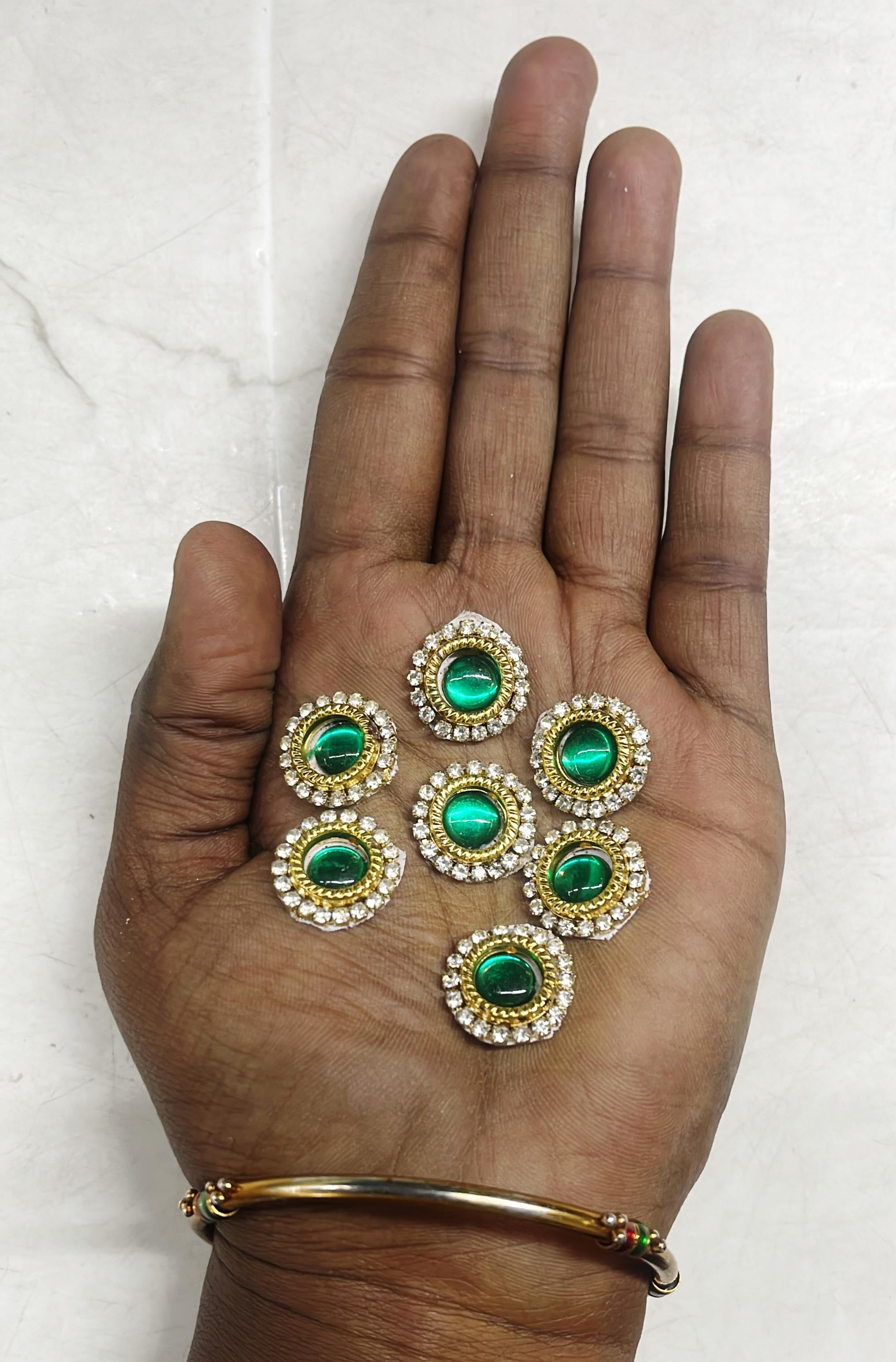 Round green stone embroidery patch small 20piece in a 1pack /GSEPS