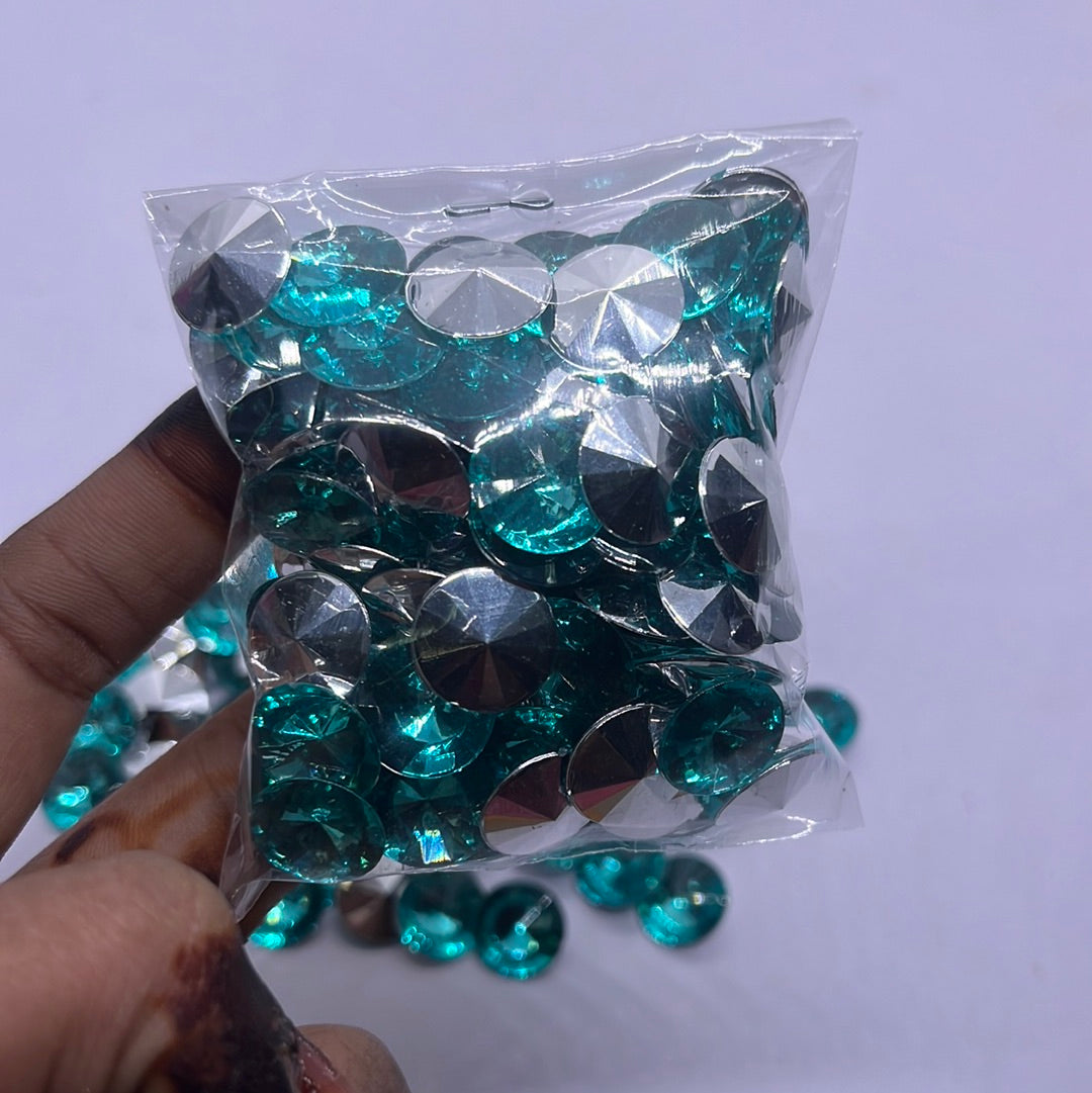 12mm Acrylic Diamond  light green - 10g 9