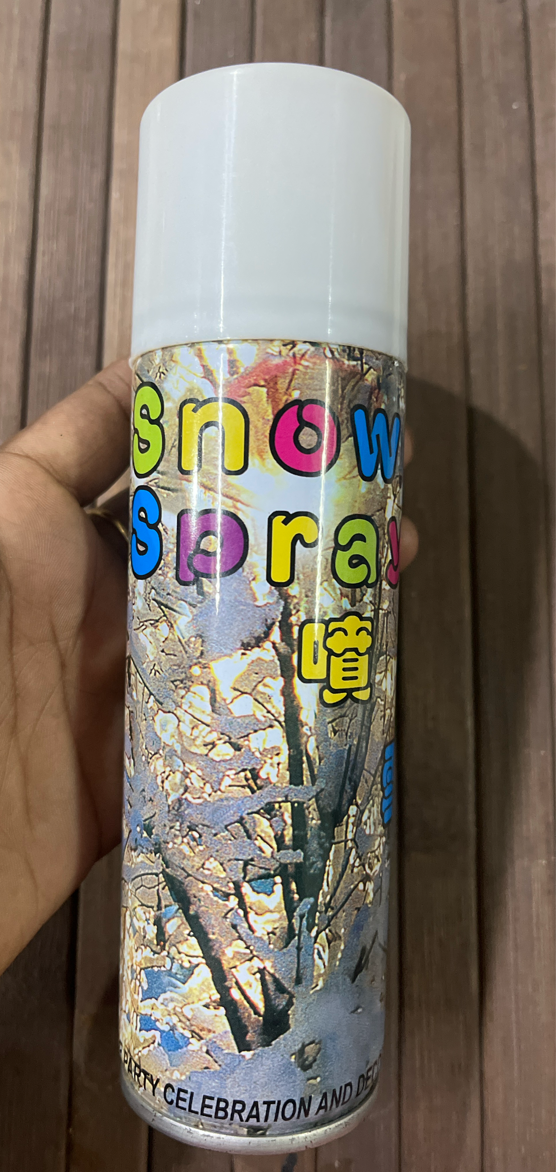 Snow spray