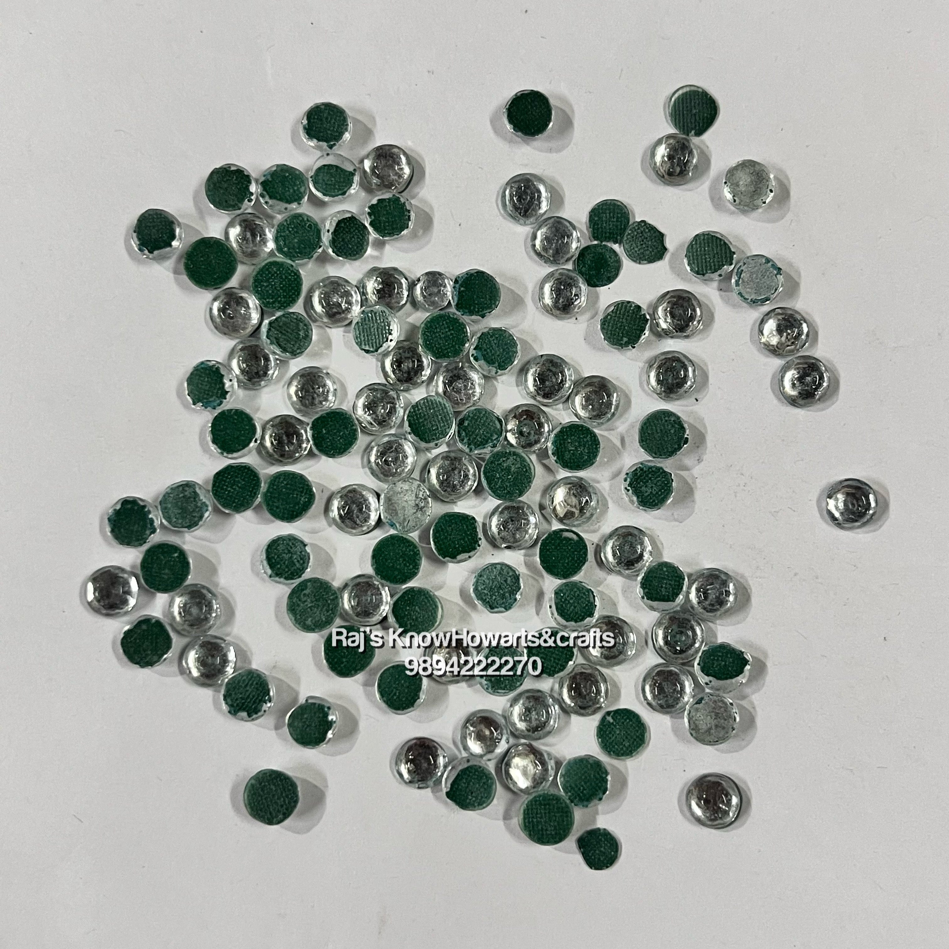 4mm Round kundan ironing stone  - 50g in a pack