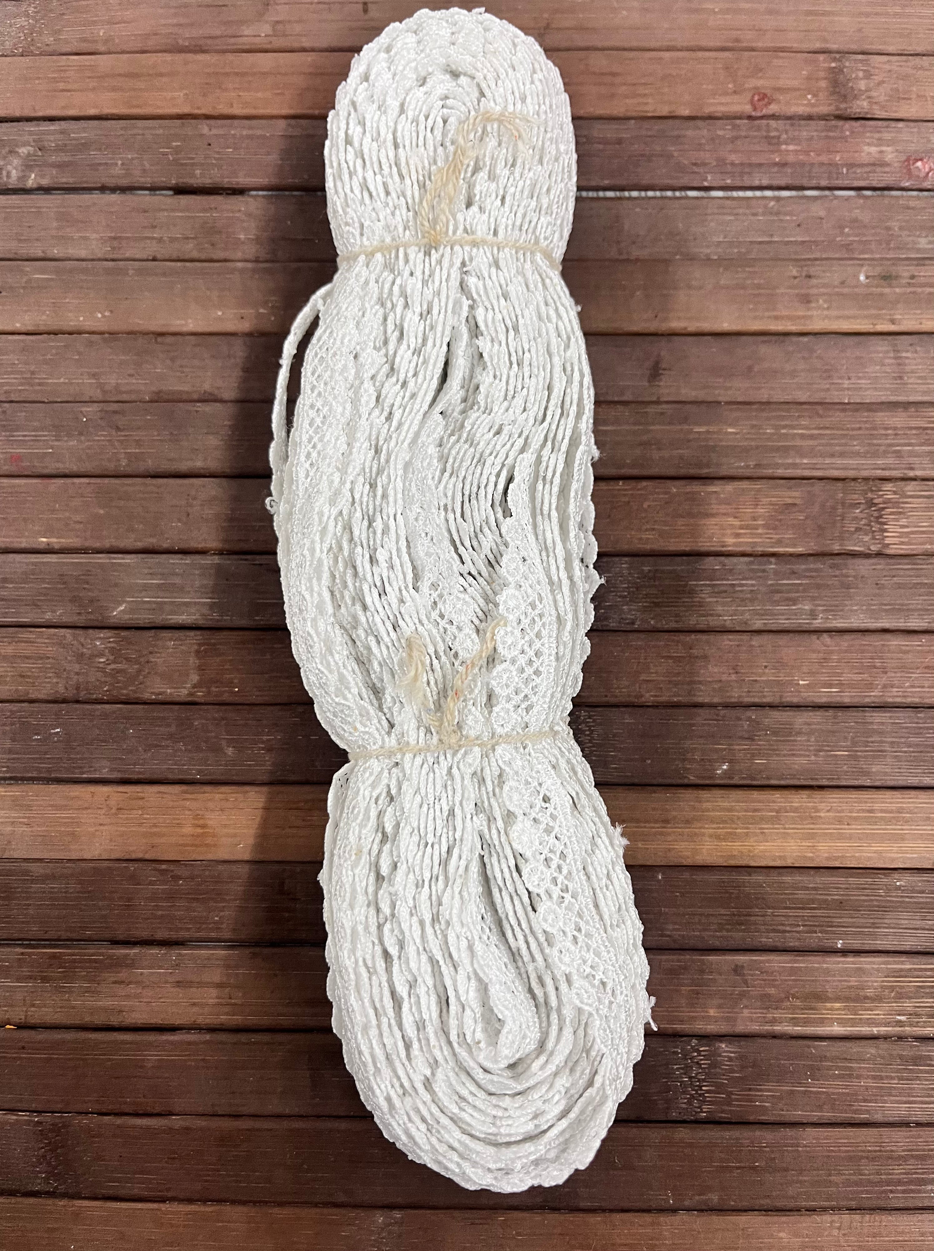 Fancy embroidery lace white -20 meters 1punch pack