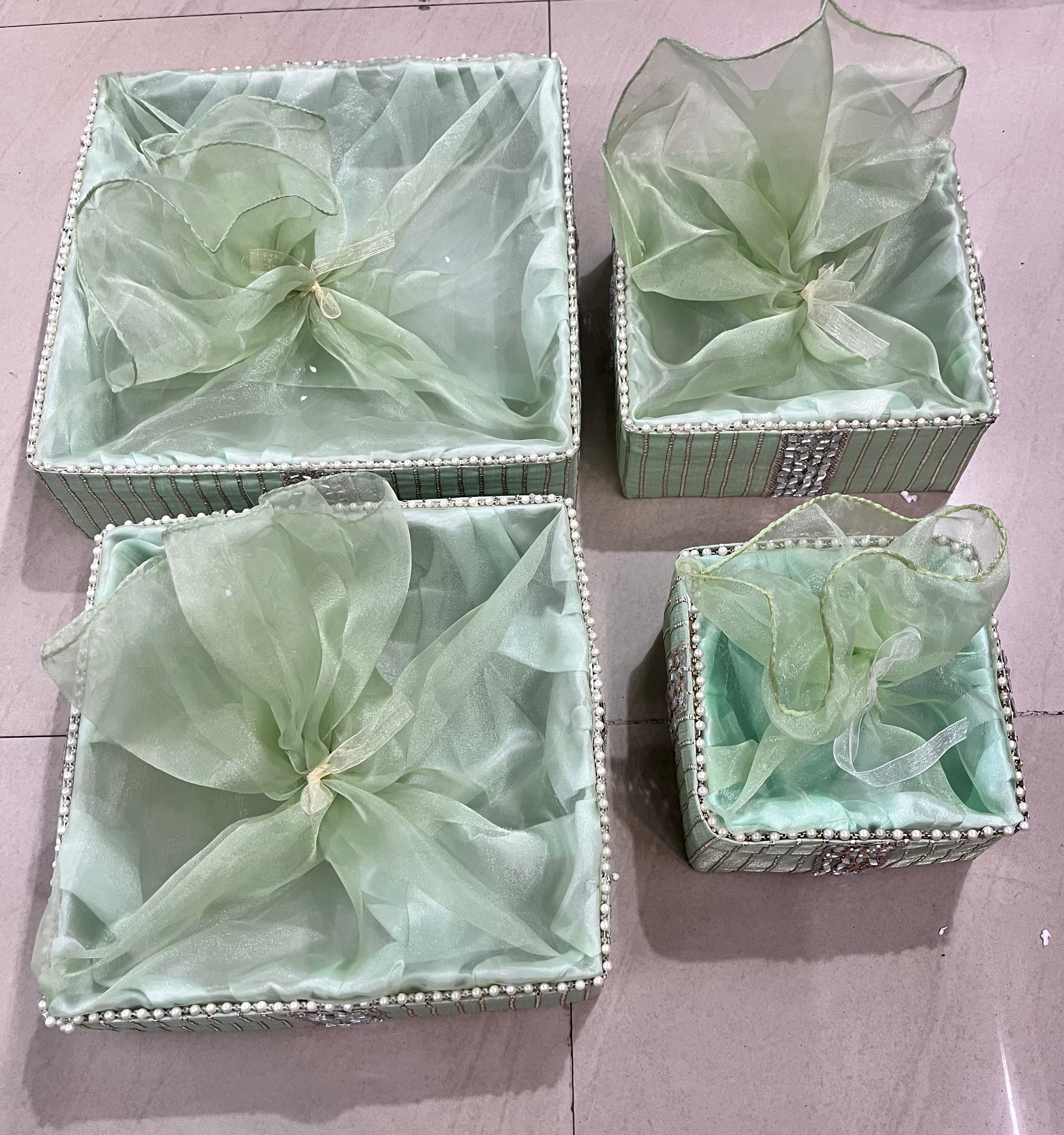 Square pistha green gift hamper basket 6x6&8x8&10x10&12x12 4piece set -1pack