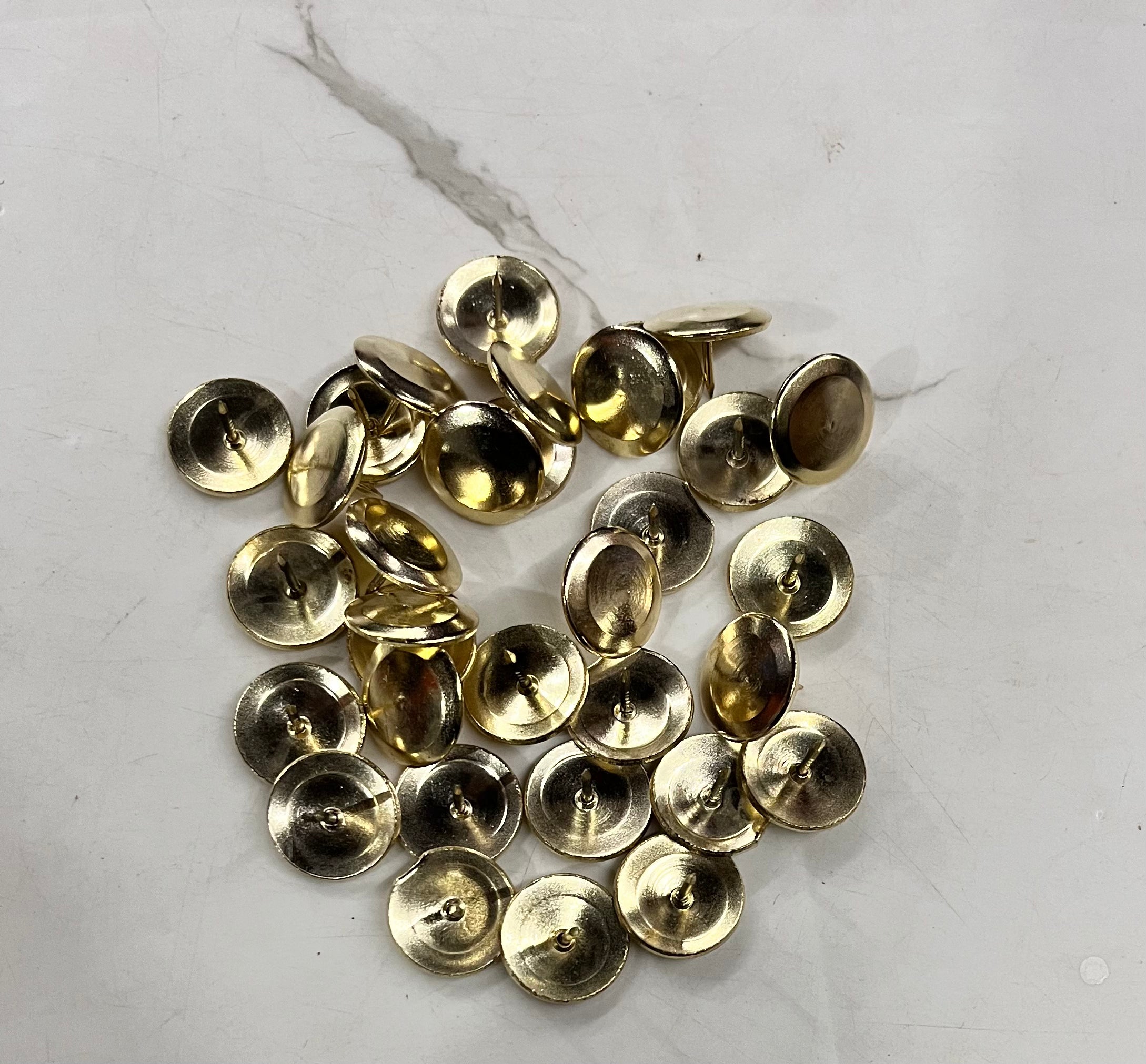 Scholar brass Drawing pins-1pack approximately 30 pcs