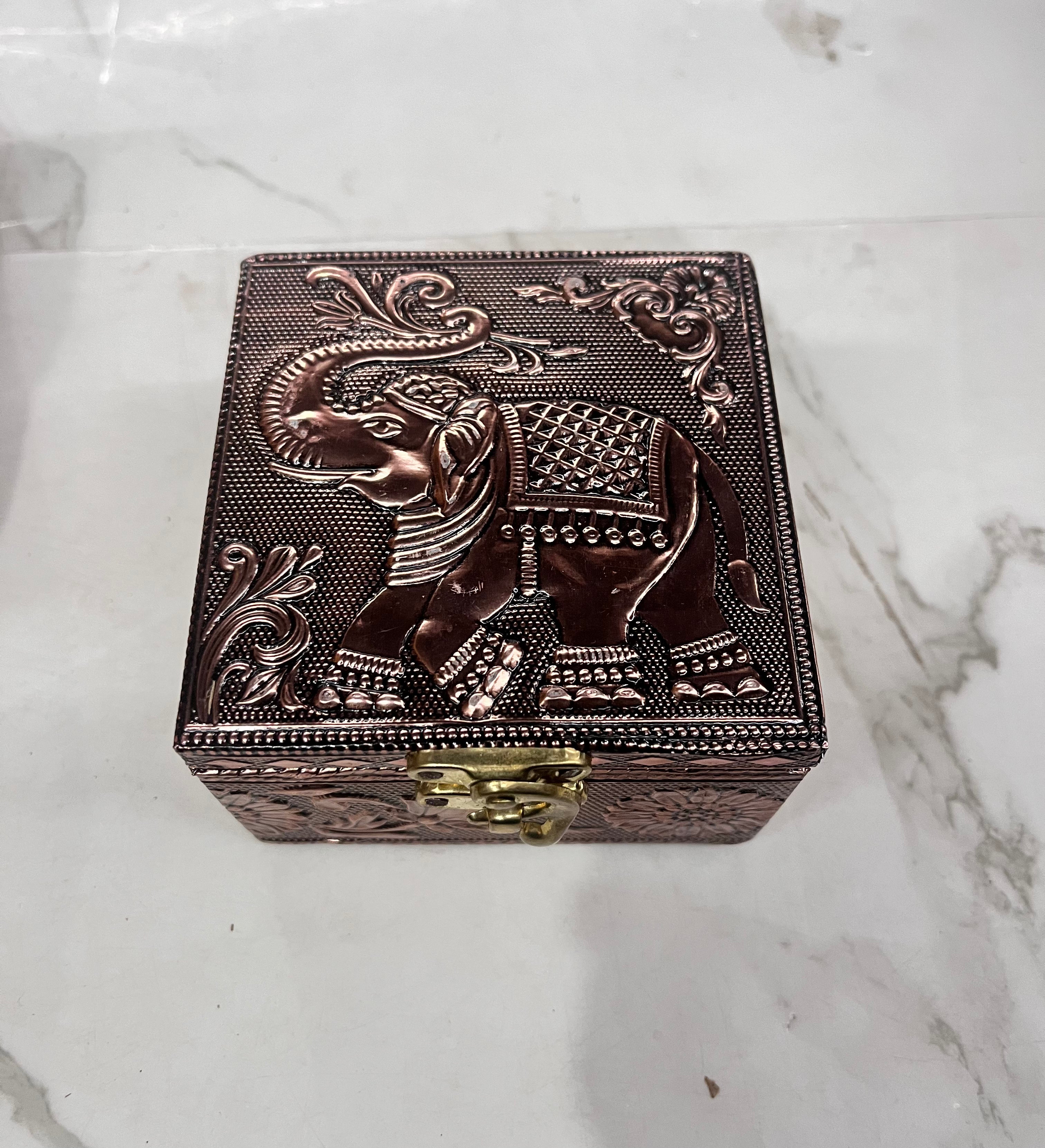 Elephant meenakari box 4x4 -EMB1. 1piece