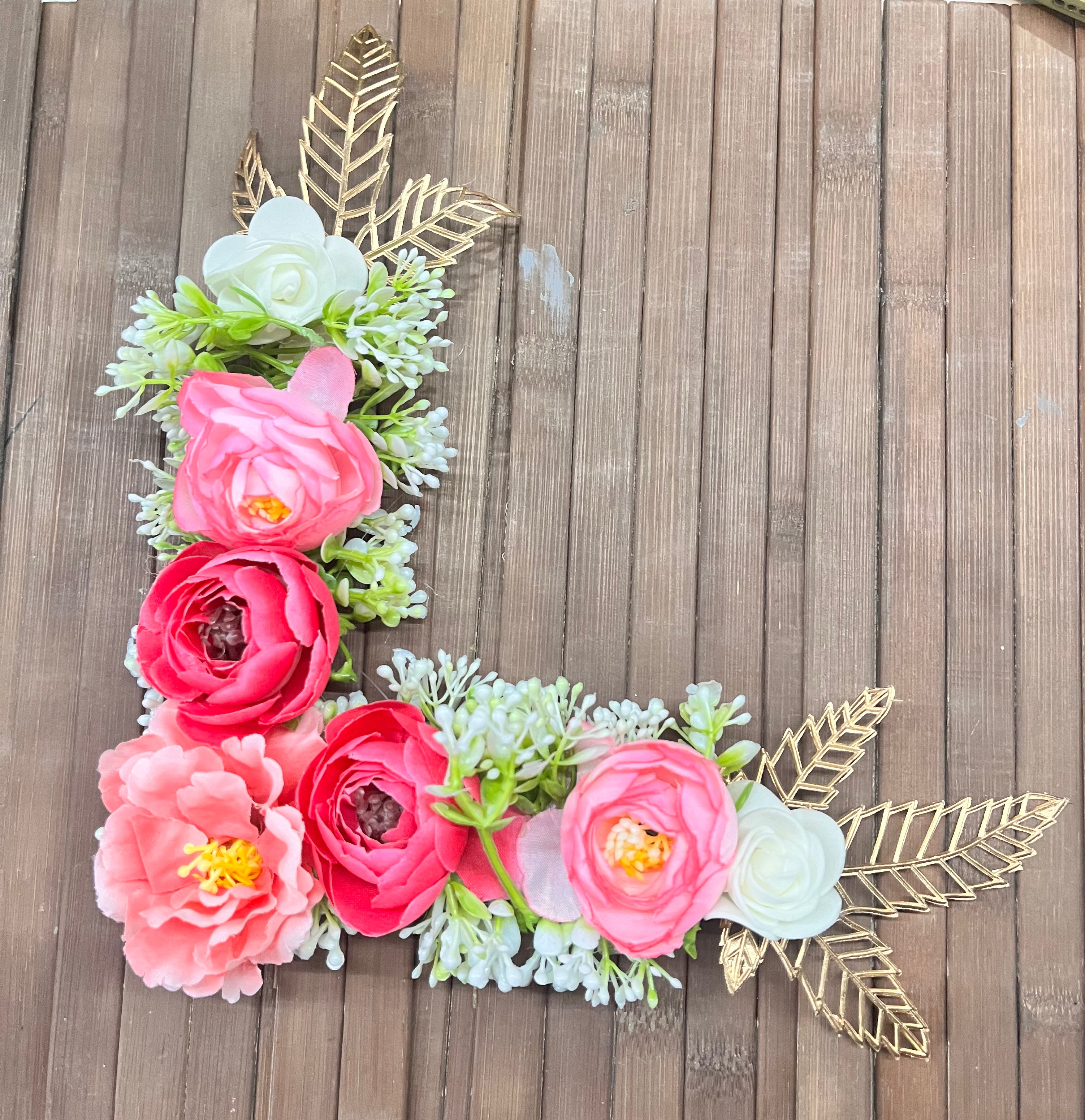 Floral border broach L shape. Set of 2