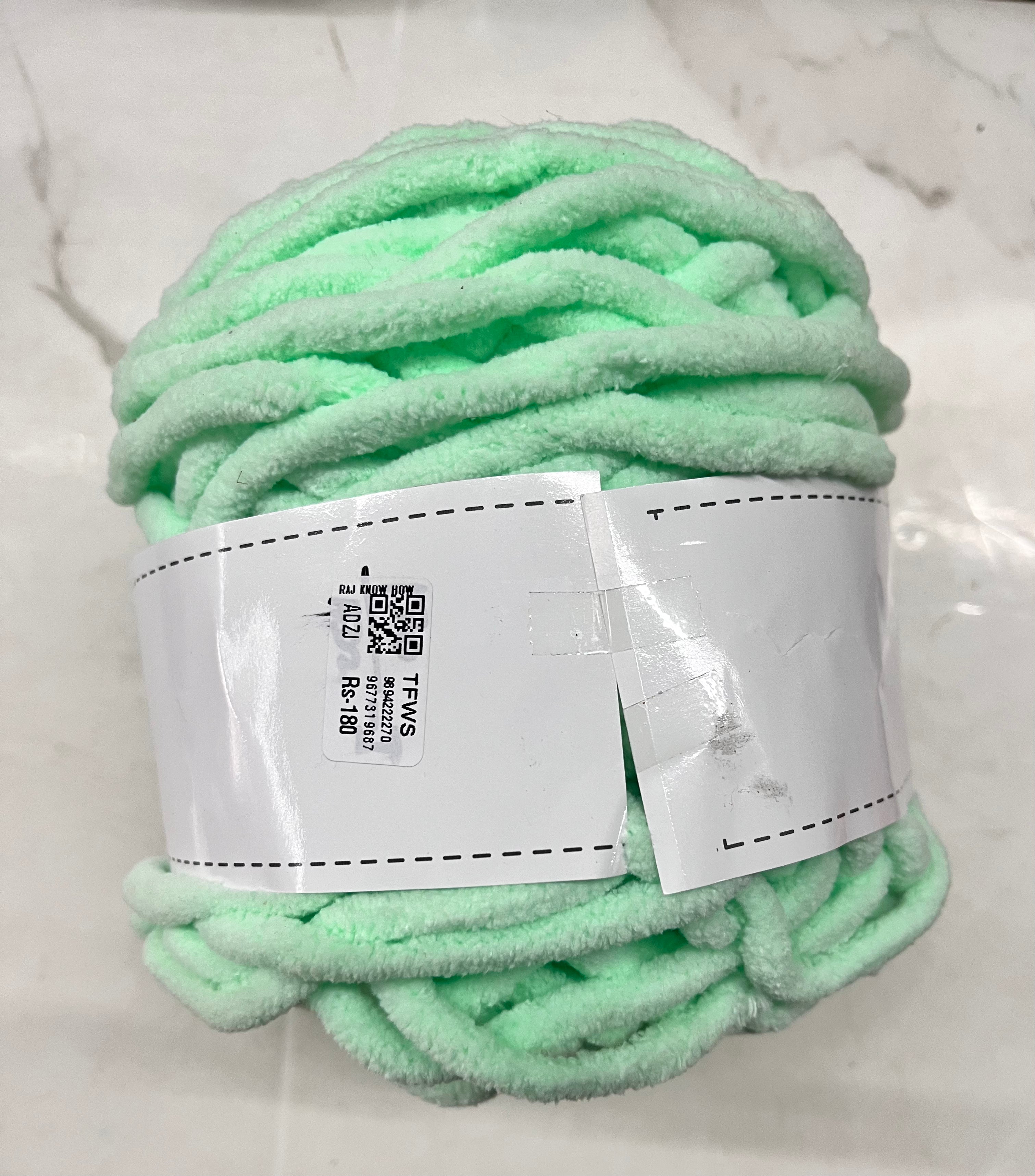 Tedy fluffy wool single colours- 70m 100g