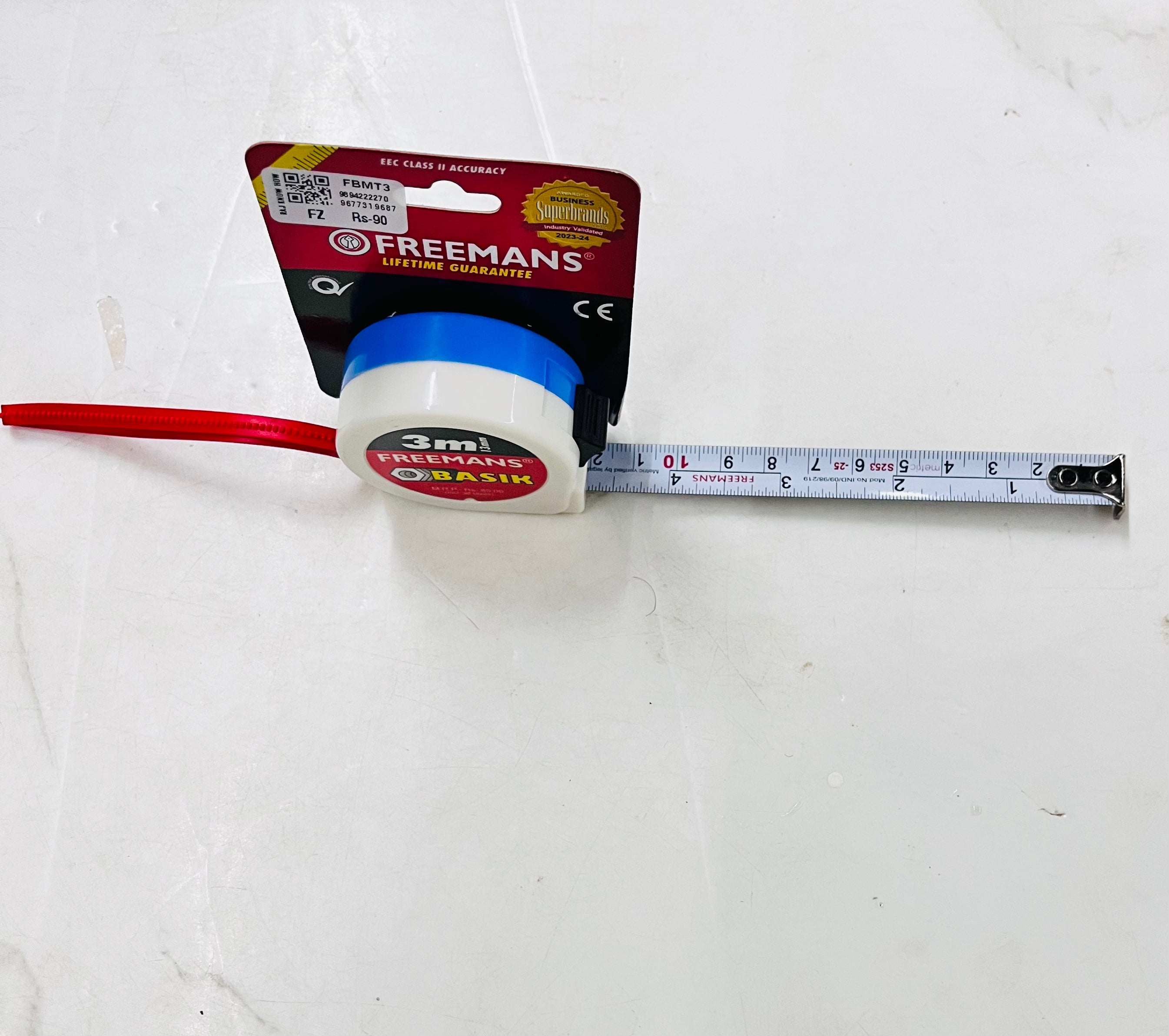 Freemans basic measuring tape different sizes in a 1pack