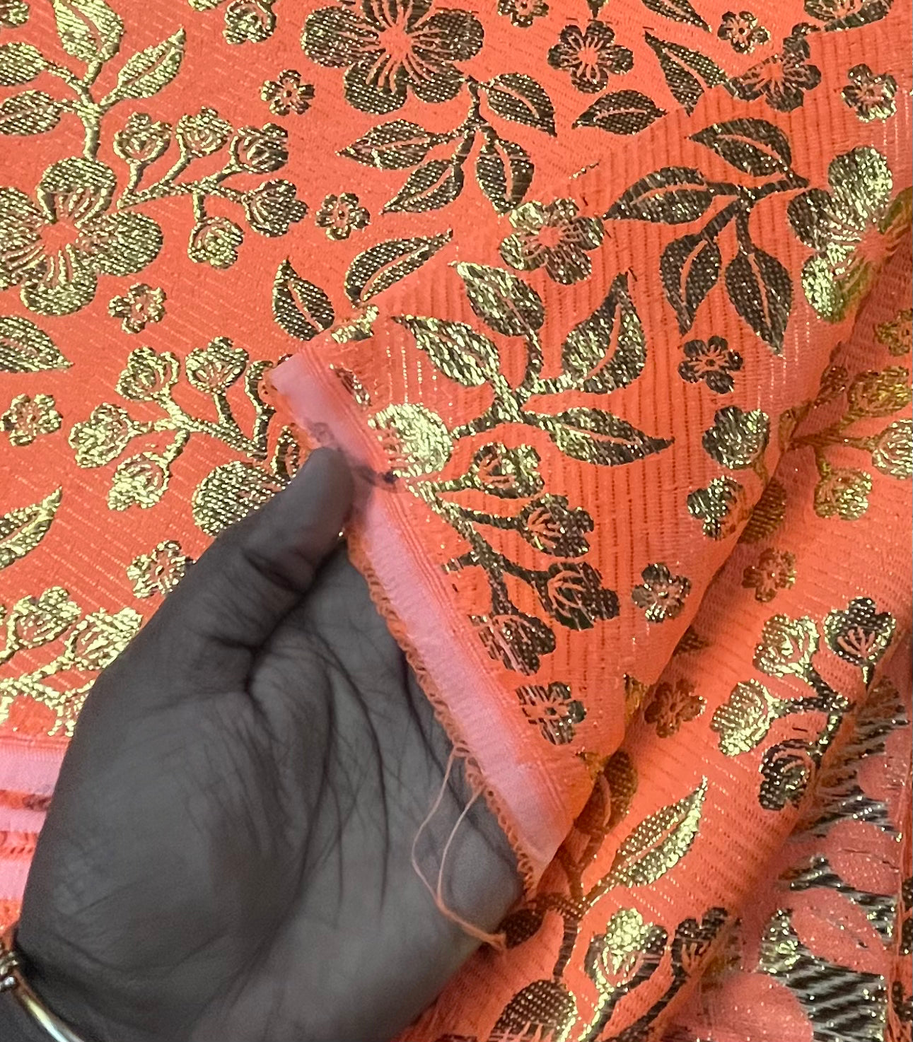 Banaras doll decor cloth -1meter assorted colours 1pack