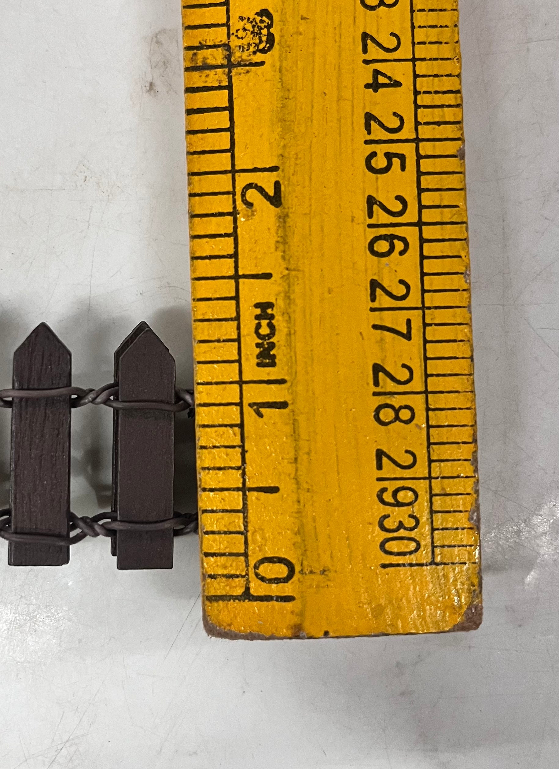 Fence wooden small-  3x90cm -1.5inch 1pack FENZ assorted colours
