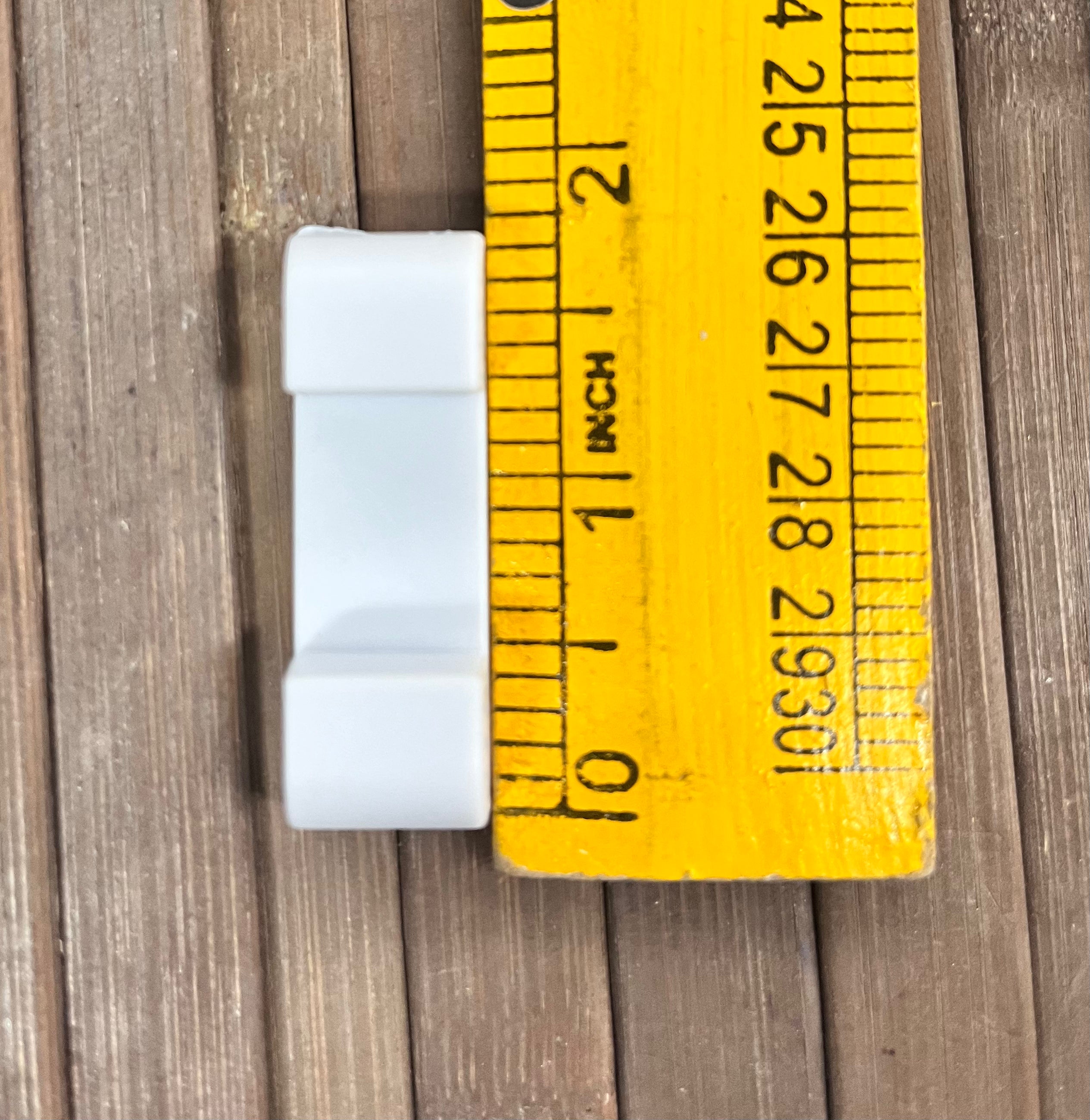 Display stand plastic white- DSPW/10pcs pack