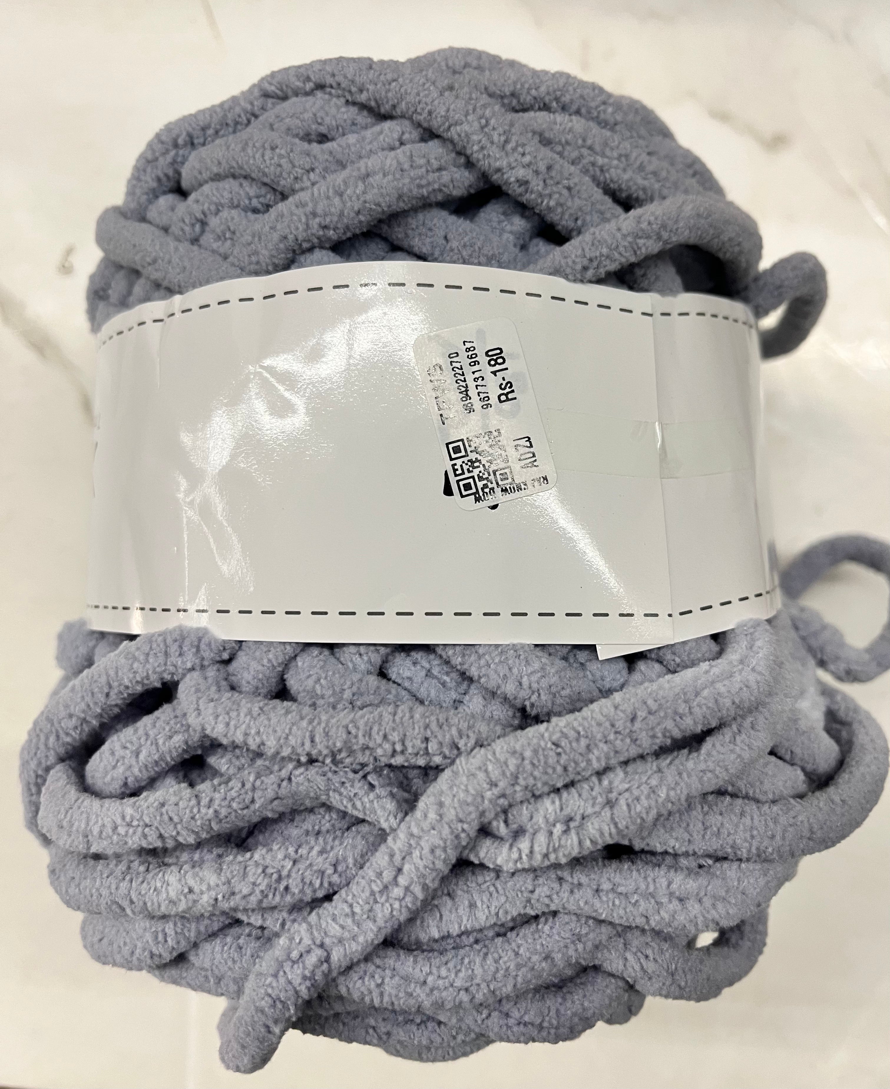 Tedy fluffy wool single colours- 70m 100g