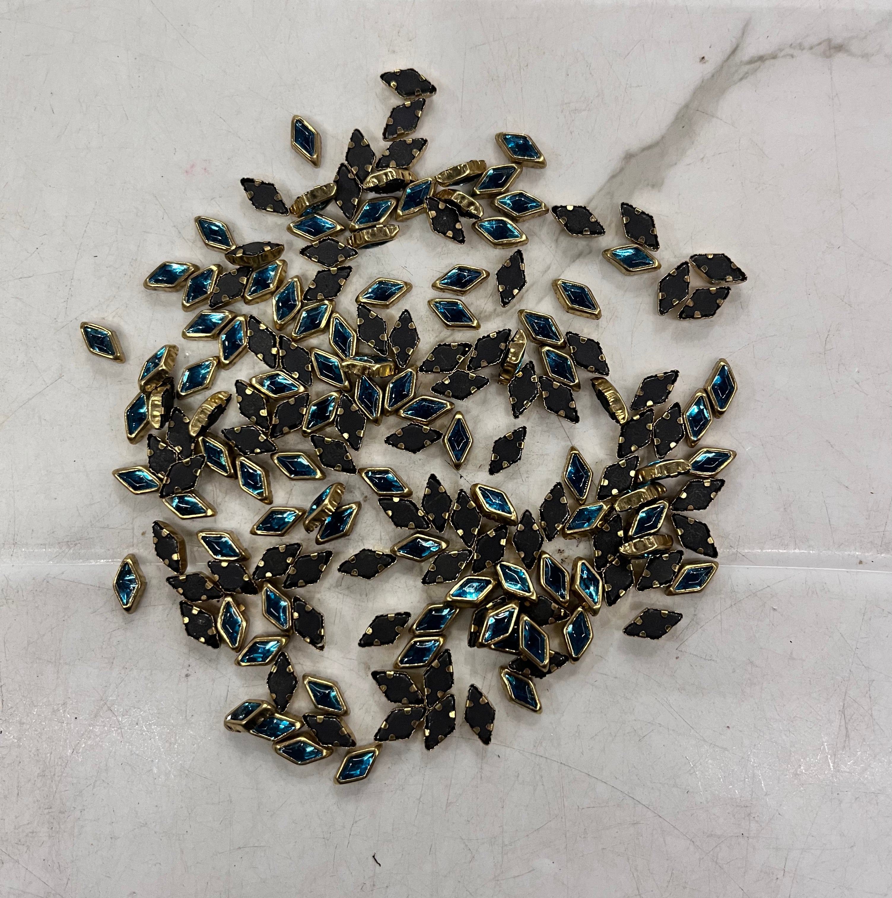 Diamond frame kundan stone 4mm 50g-1pack difference colours available -DFKN