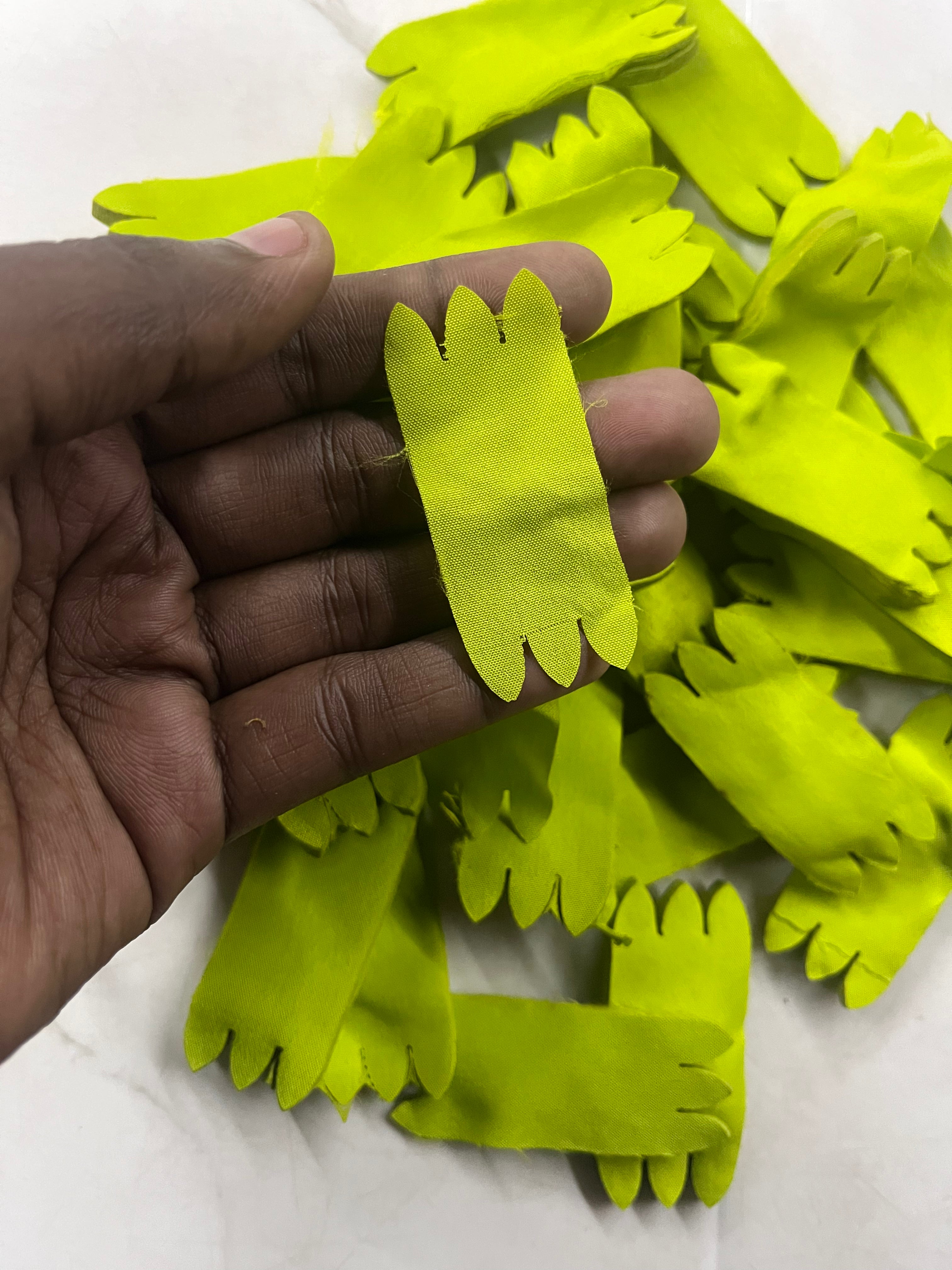 Olive green  cloth petal-1pack