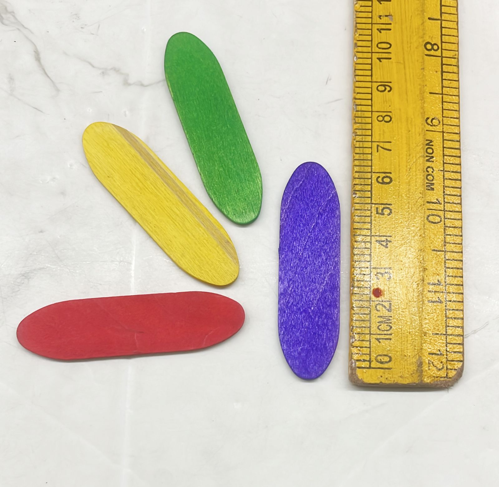 Coloured popsicle sticks small -approx 30piece in a 1pack
