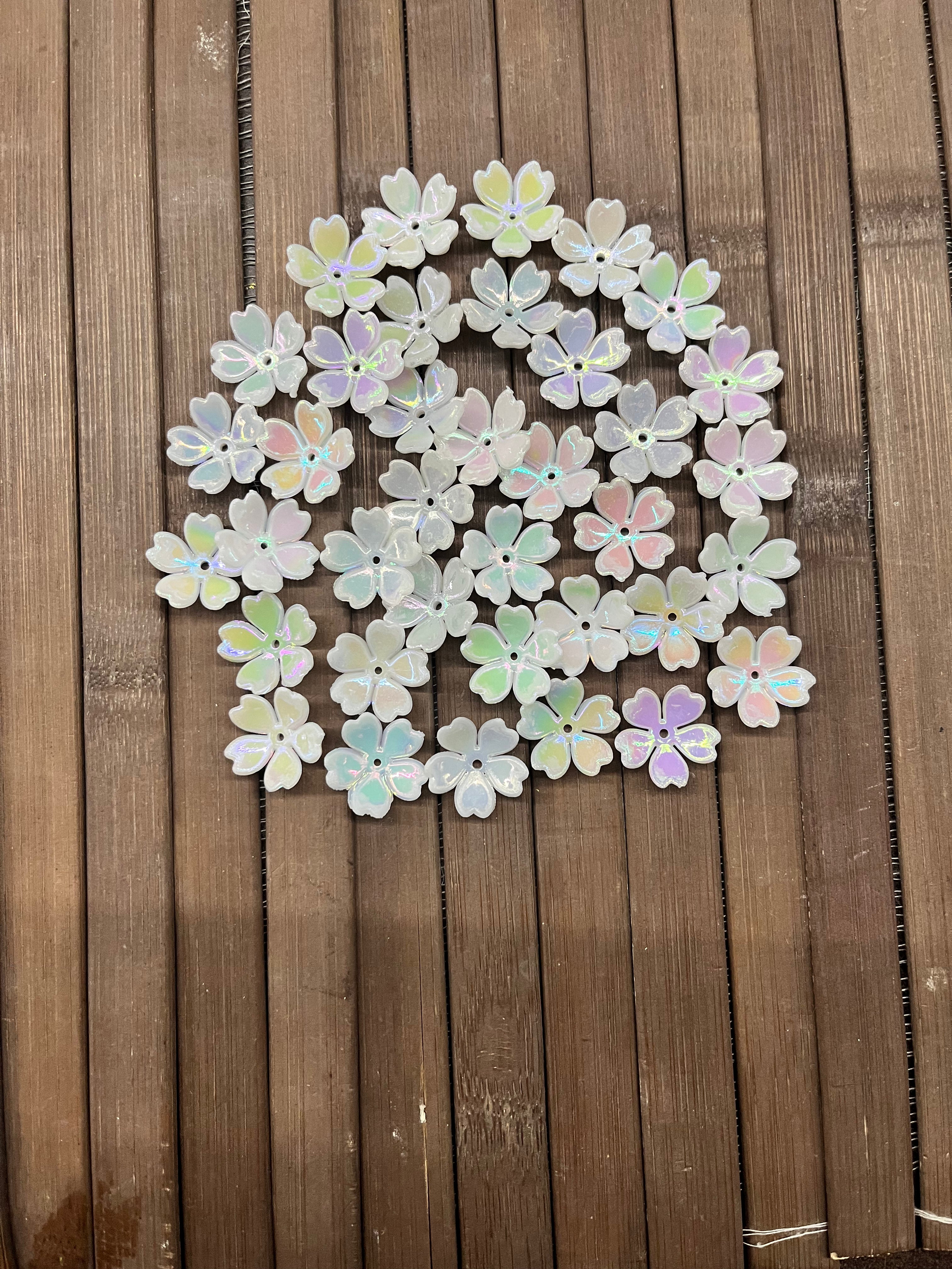 Five petal beads white 10mm- 50g