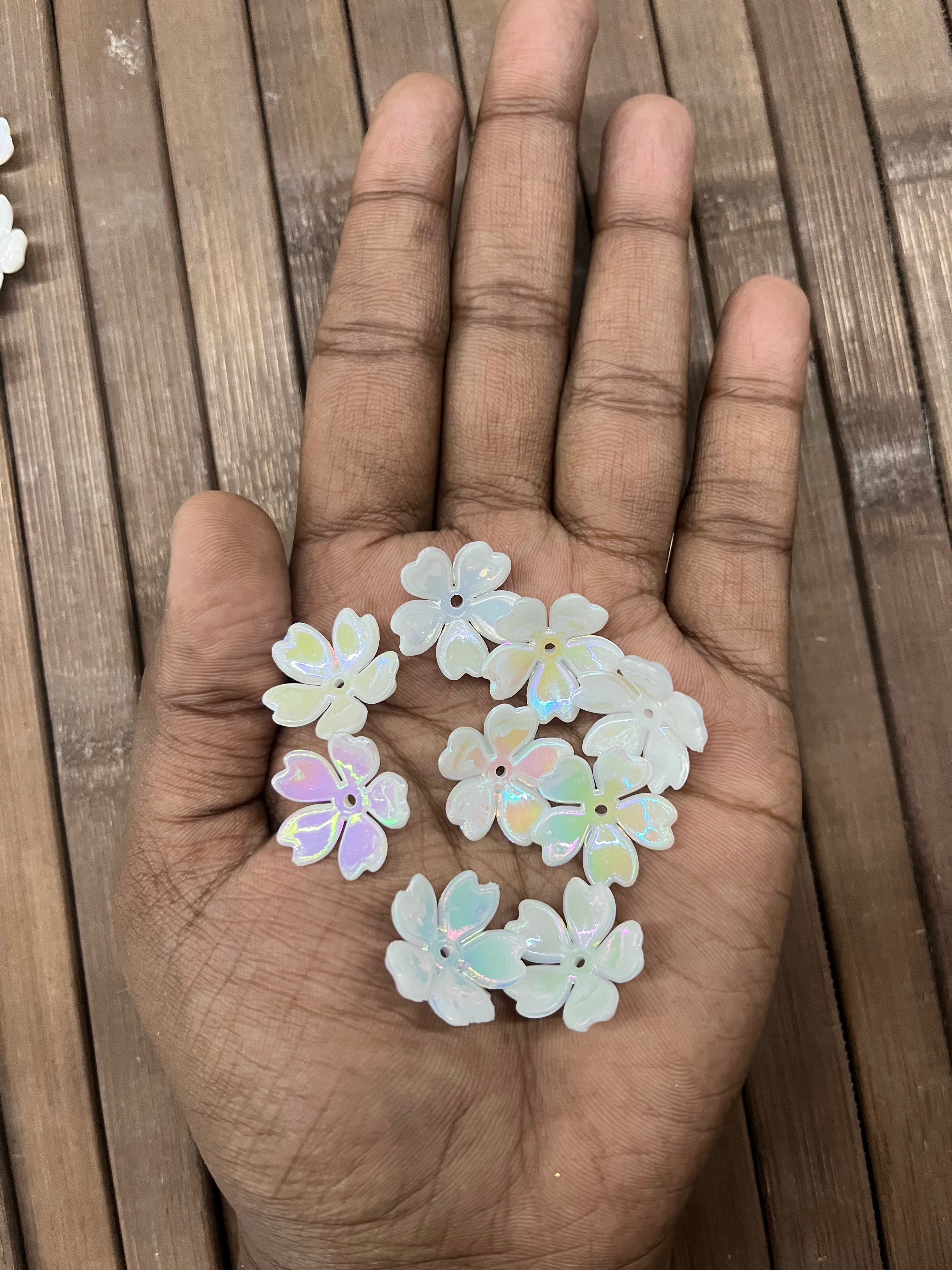 Five petal beads white 10mm- 50g