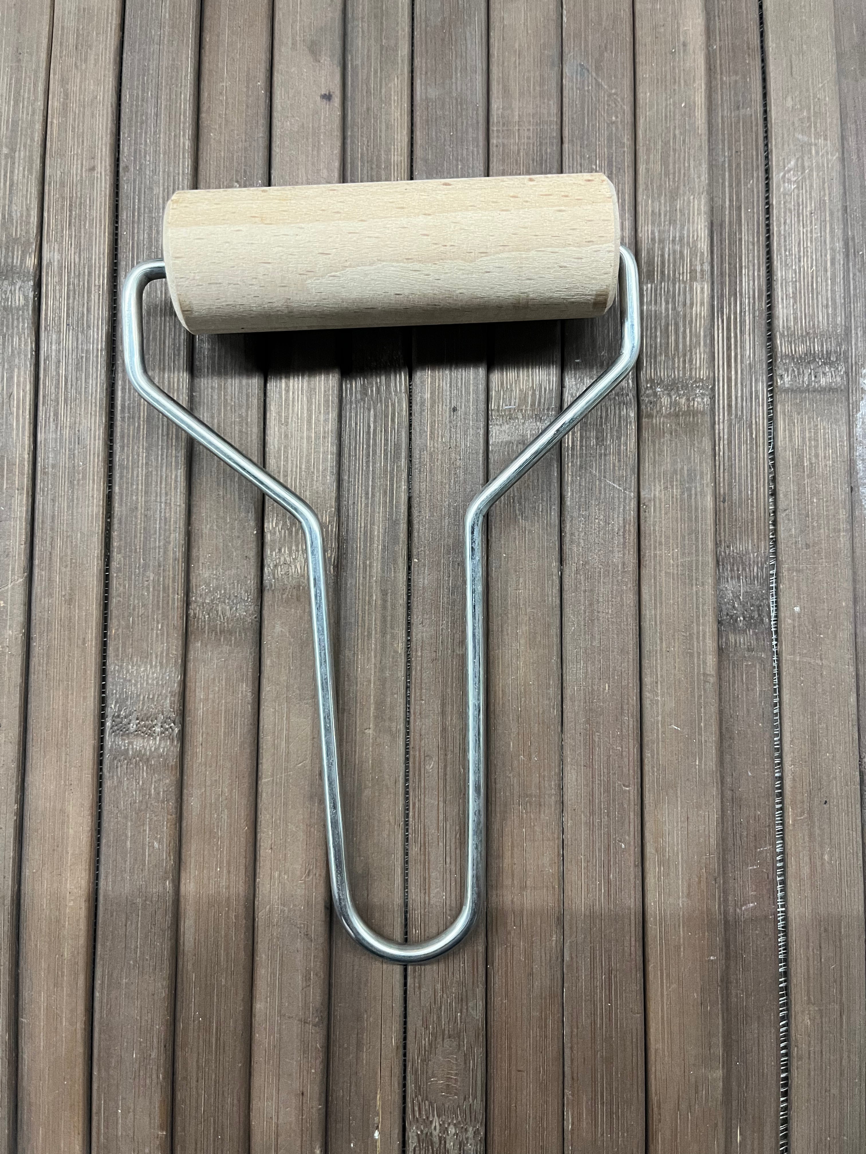 Wood clay roller -1 piece