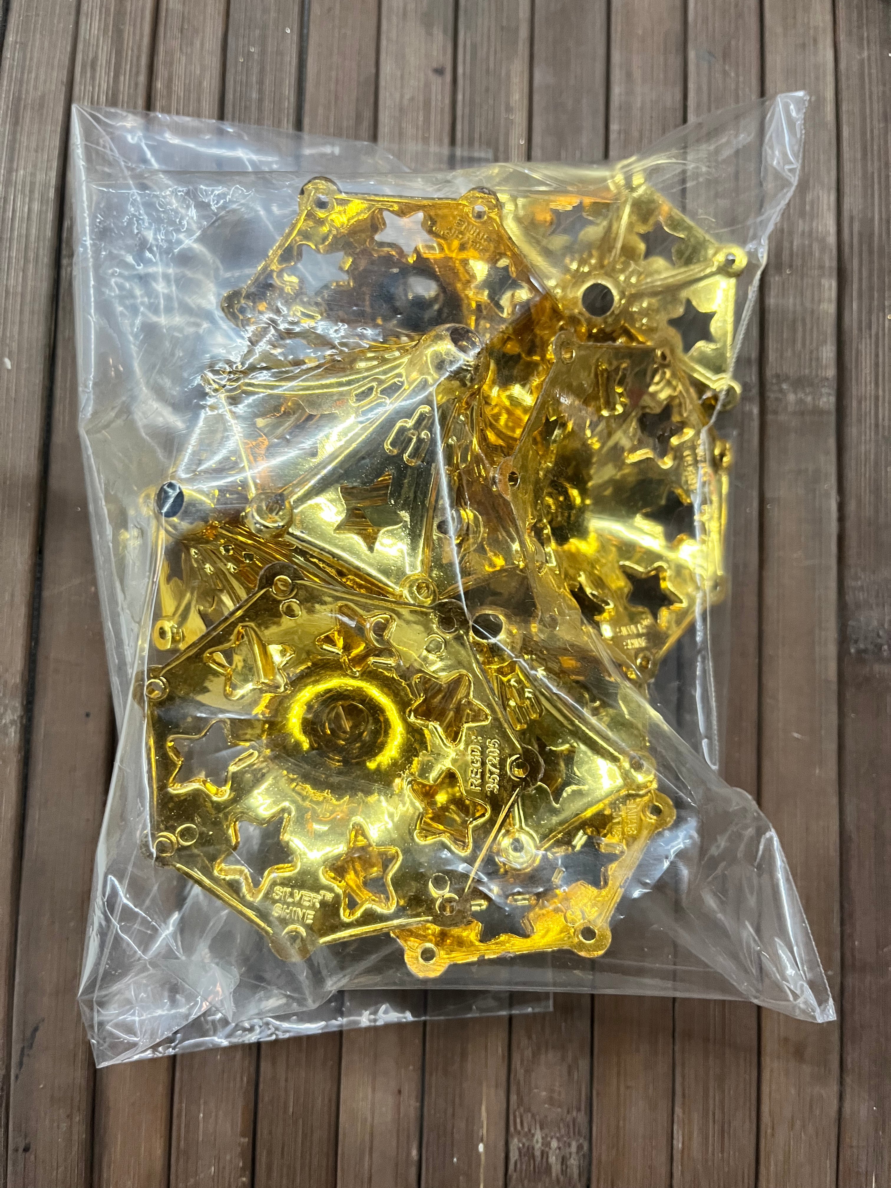 Acrylic gold thoranam 5.5inch 50g pack