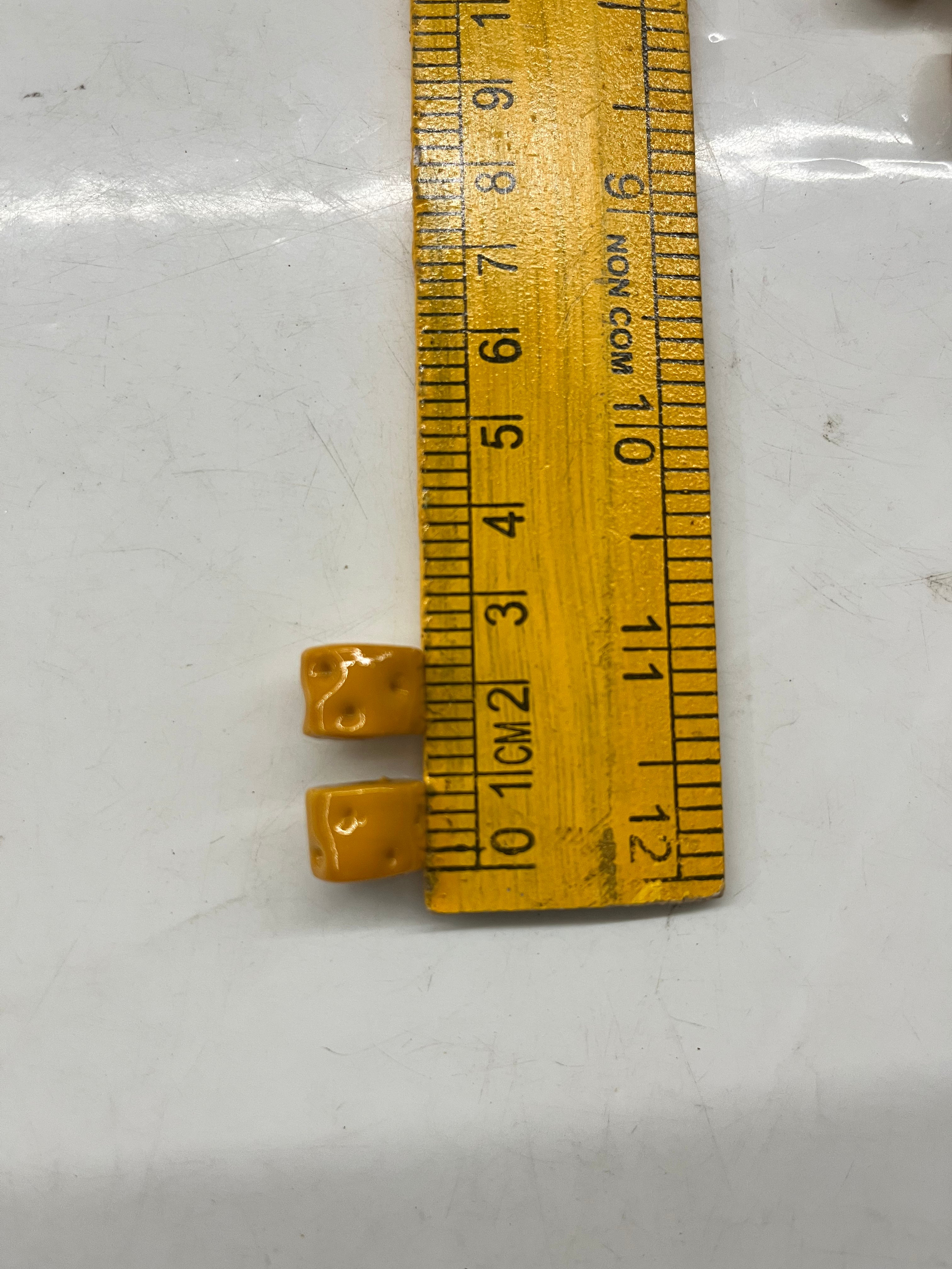 Drum Yellow glass beads-10mm 50g pack