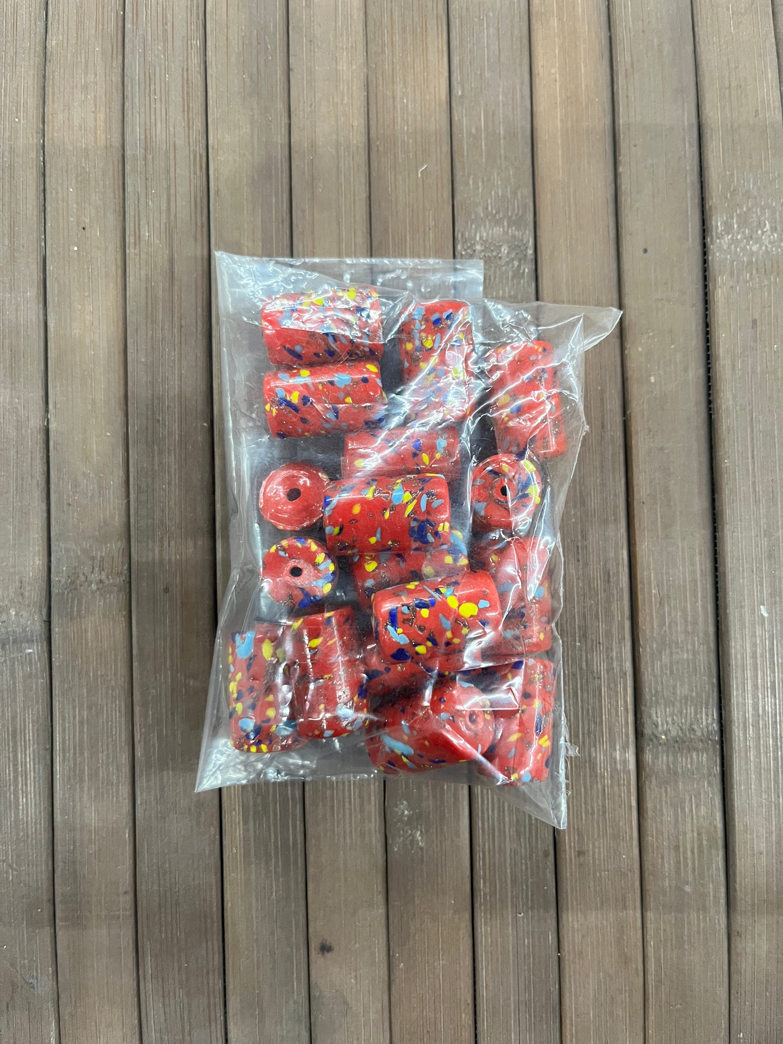 Drum Glass beads dotted Red -20mm 50g pack