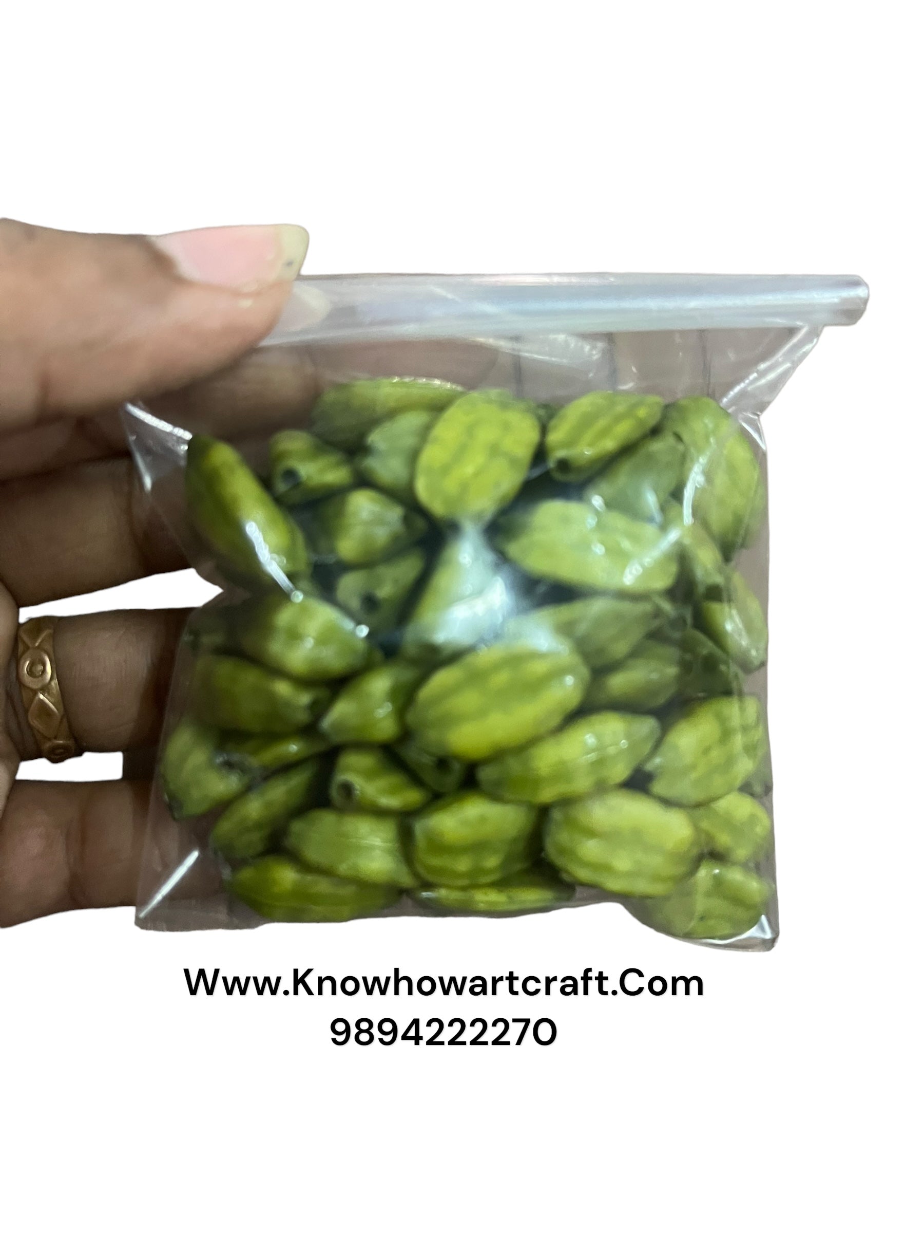 Pista beads 50g in a pack