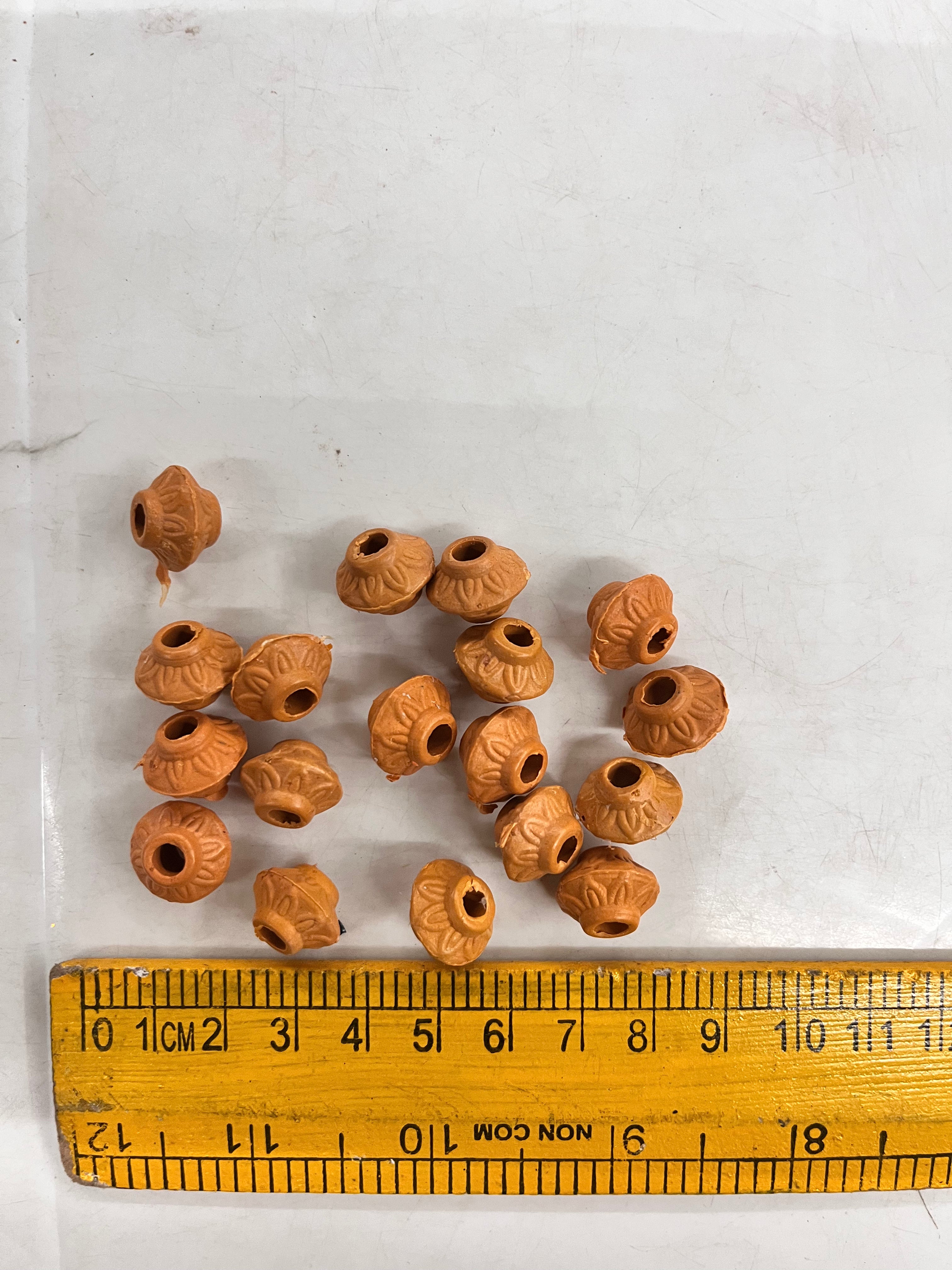 Thabela plastic beads -100g pack