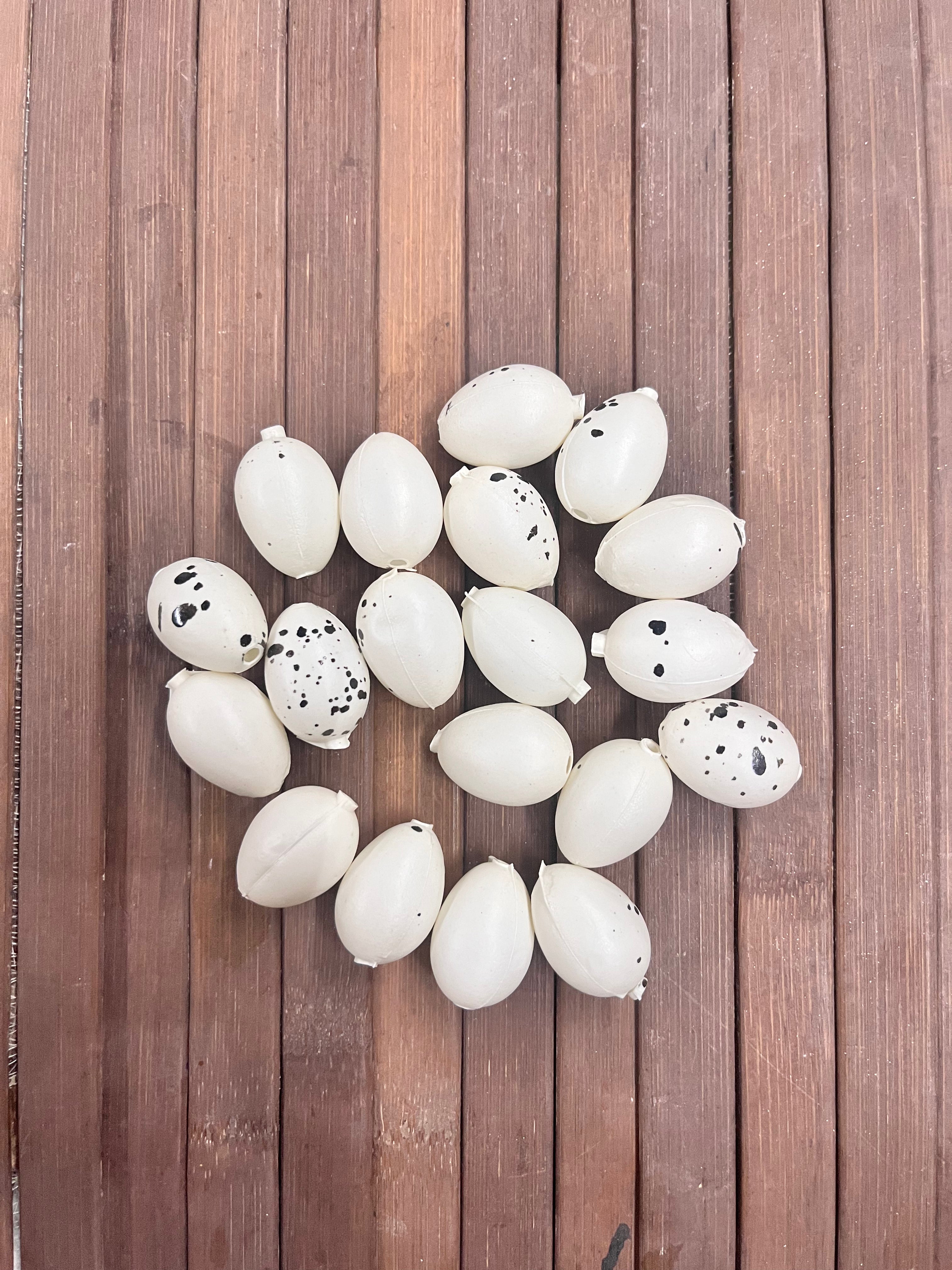 Plastic eggs 20 piece-EGGM