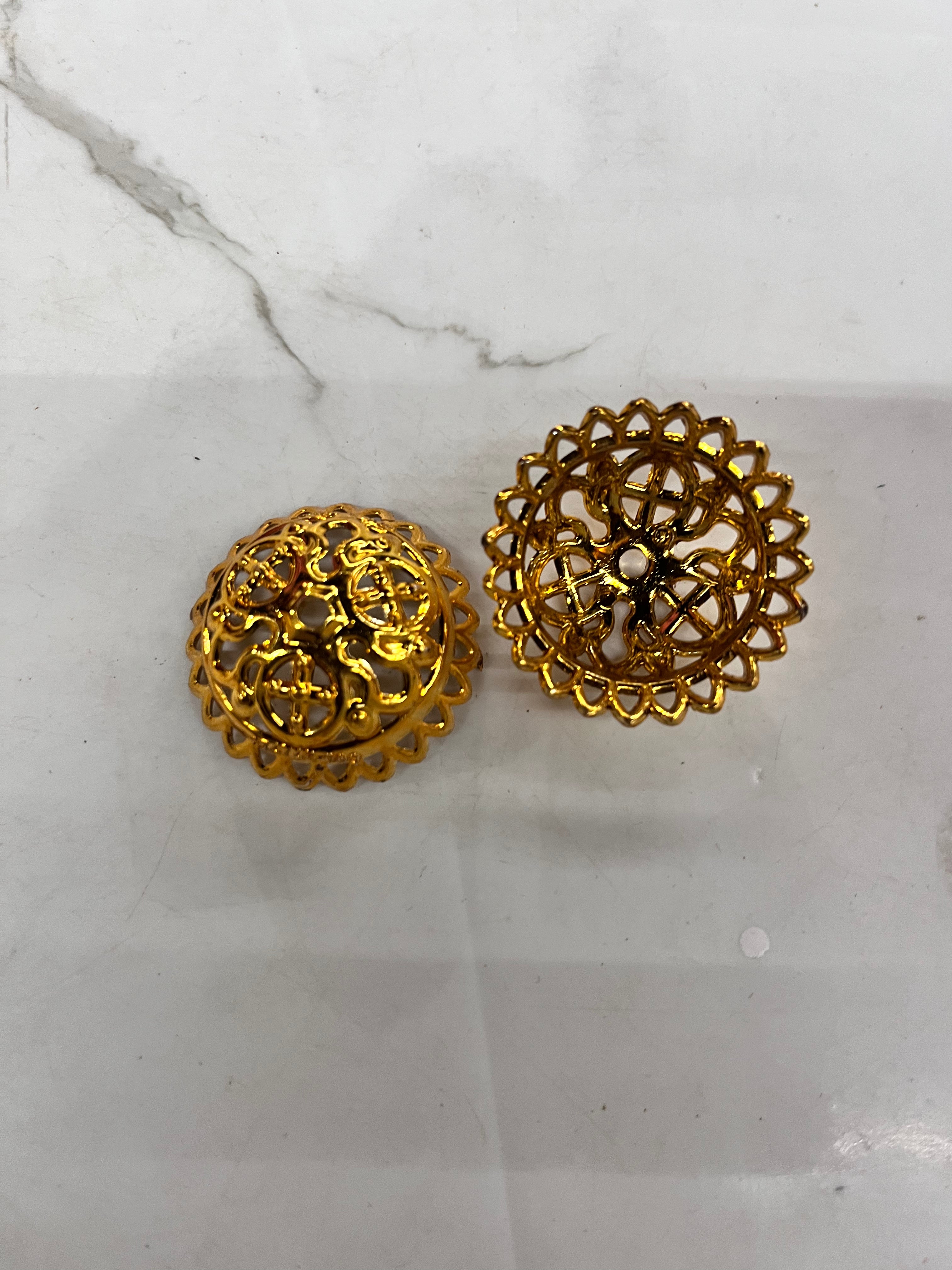 Golden plastic jumbo garland  head cap small size-50g pack
