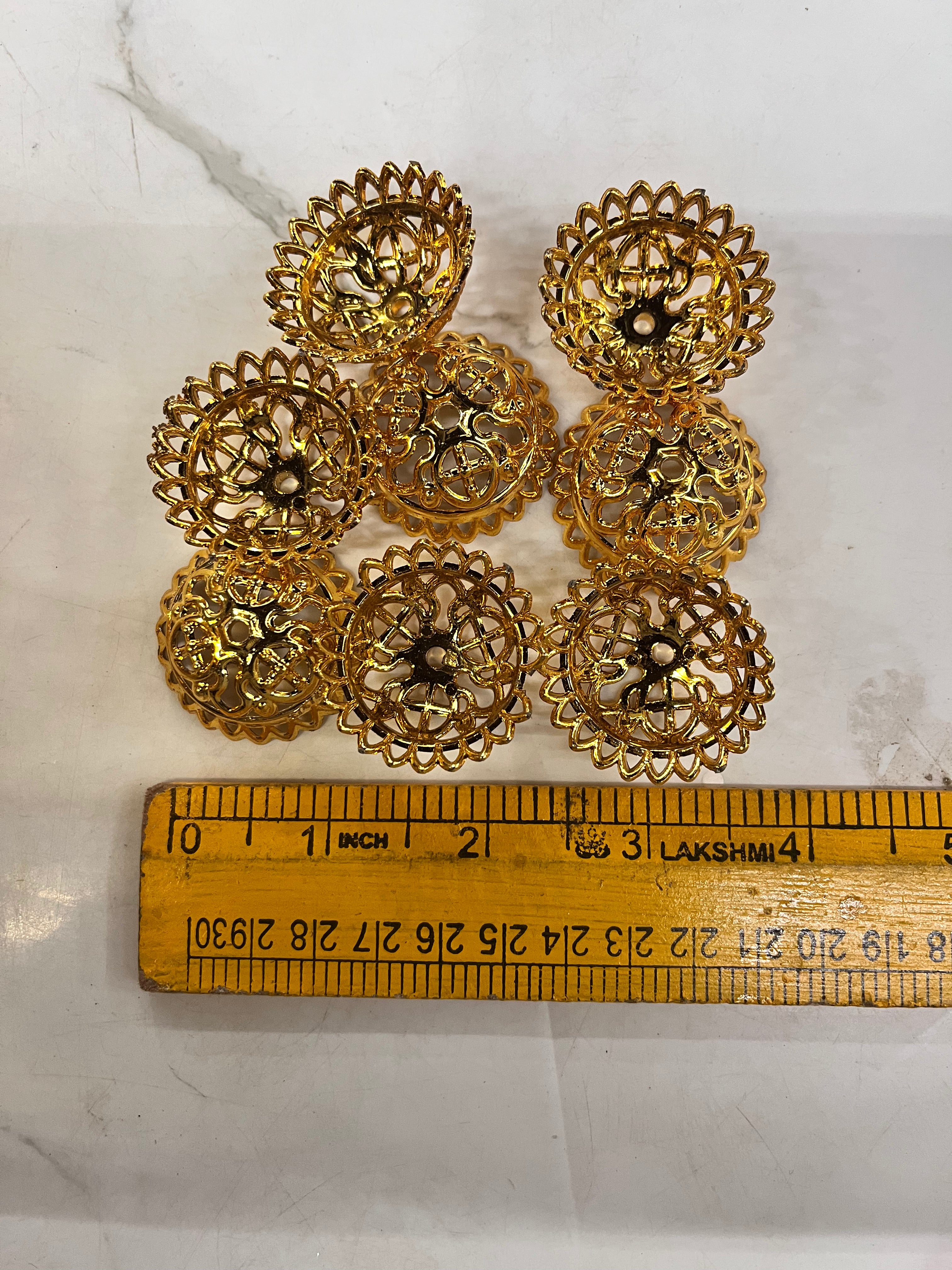 Golden plastic jumbo garland  head cap small size-50g pack