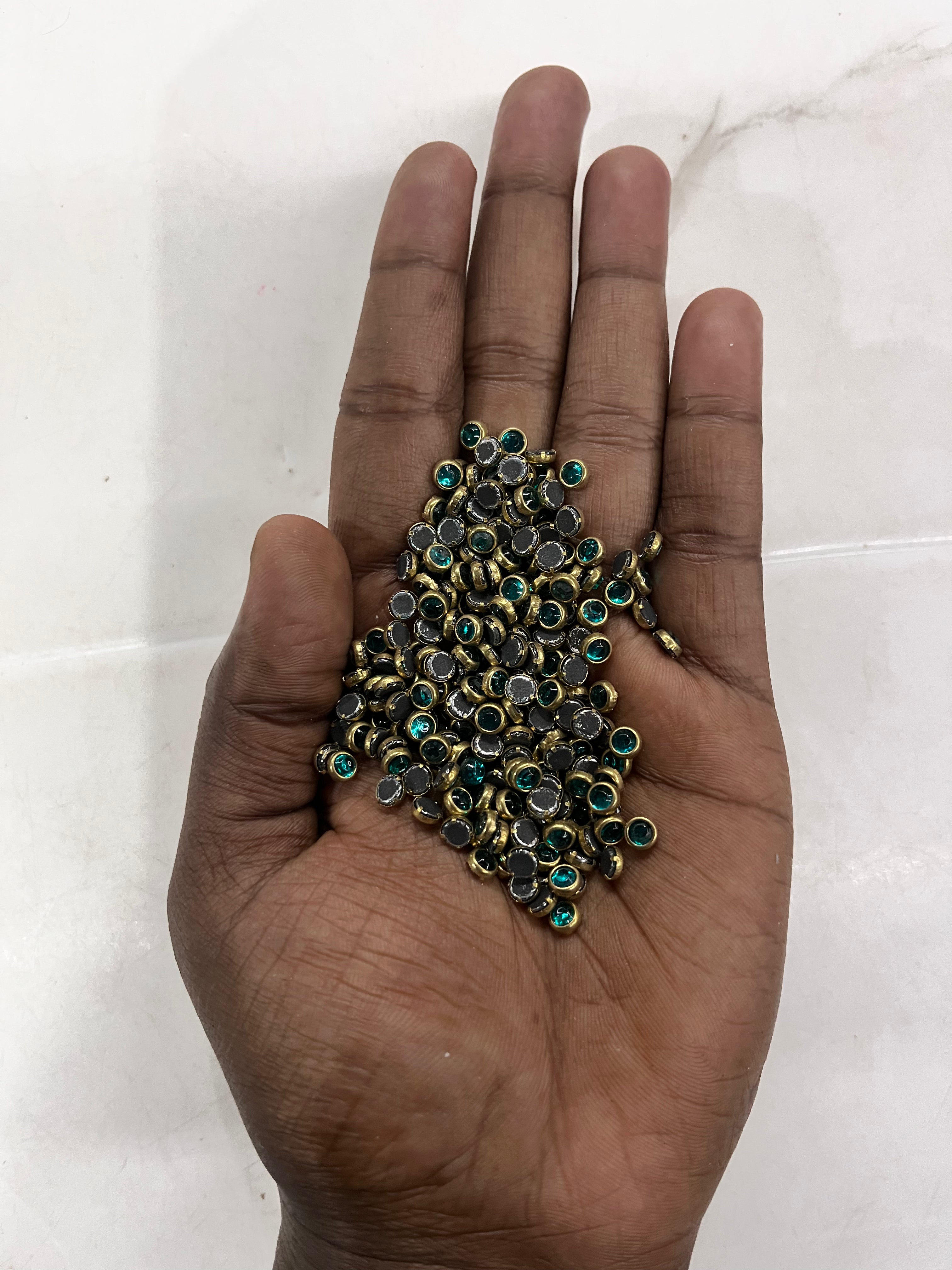 Round frame kundan stone 4mm 50g-1pack difference colours available-RFKN
