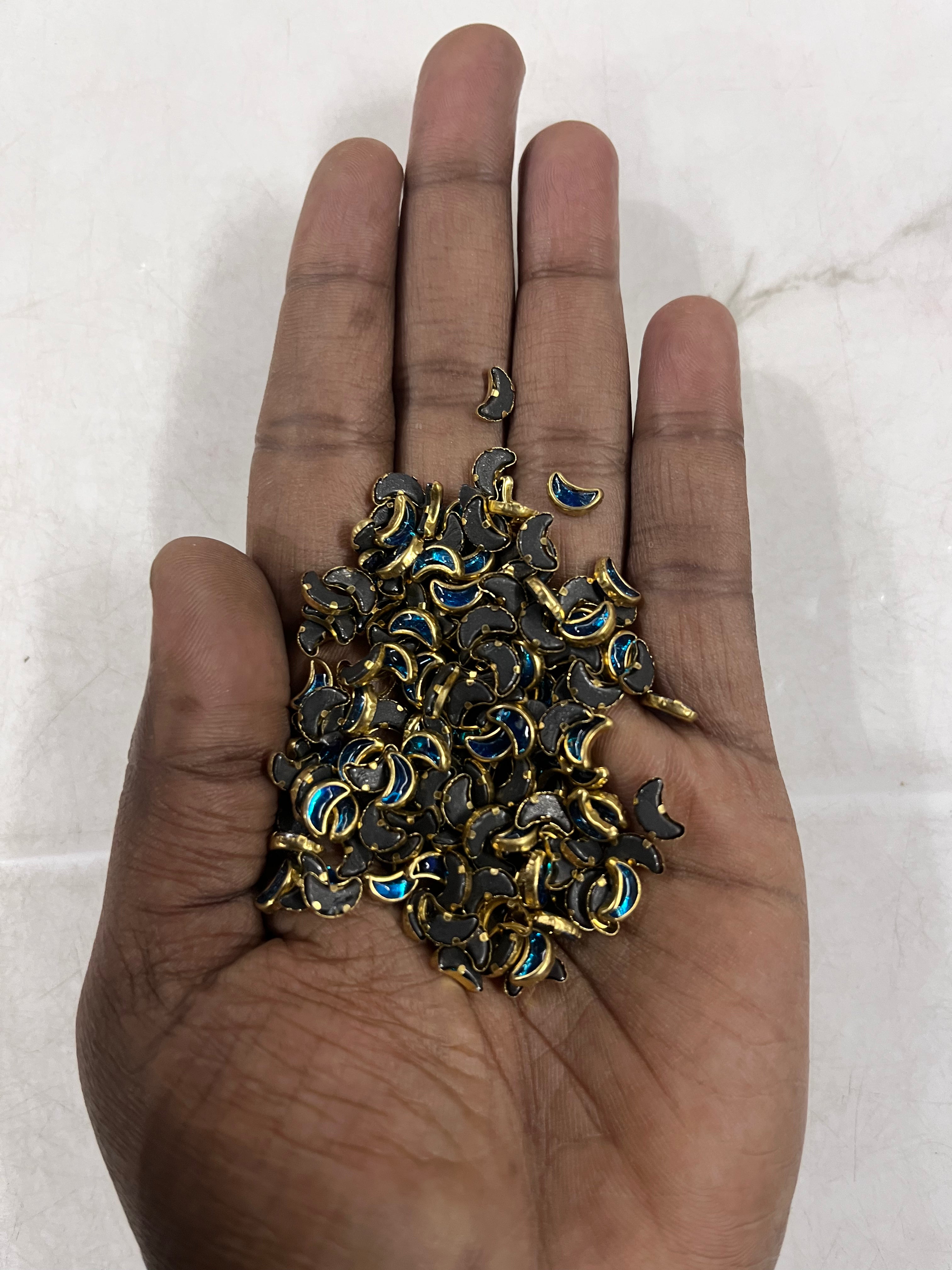 Moon frame kundan stone  50g-1pack difference colours available -MFKN