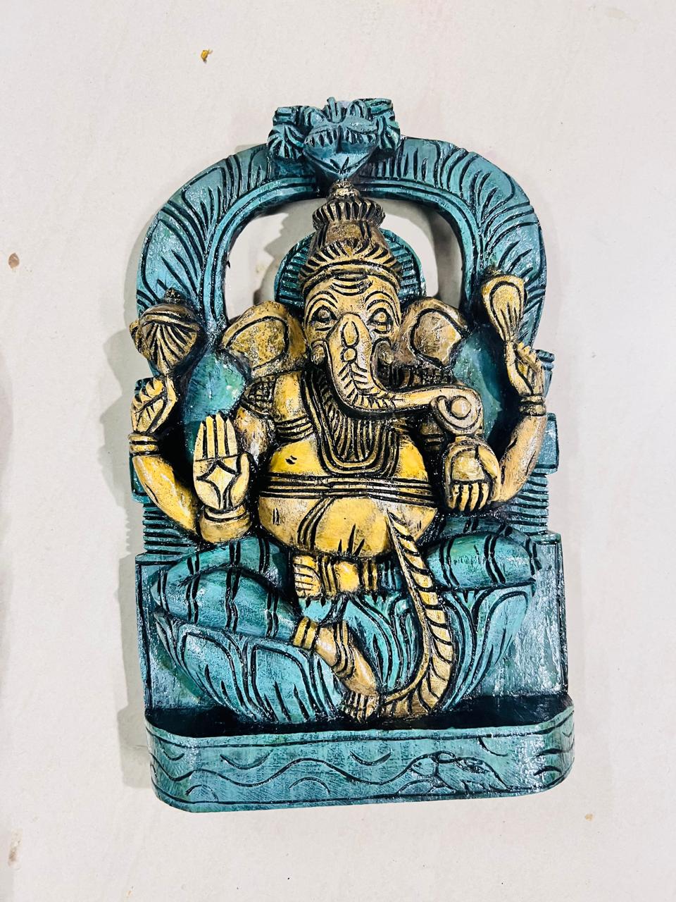 VINAYAGAR VINTAGE LOOK WOODEN PANEL 12 INCH