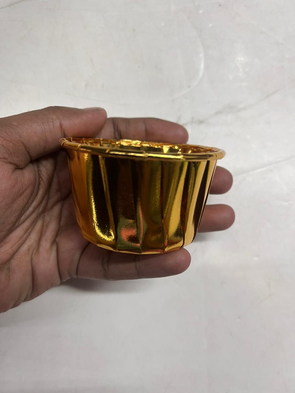 Gold paper cup 2.5 inch 50 picec in a pack