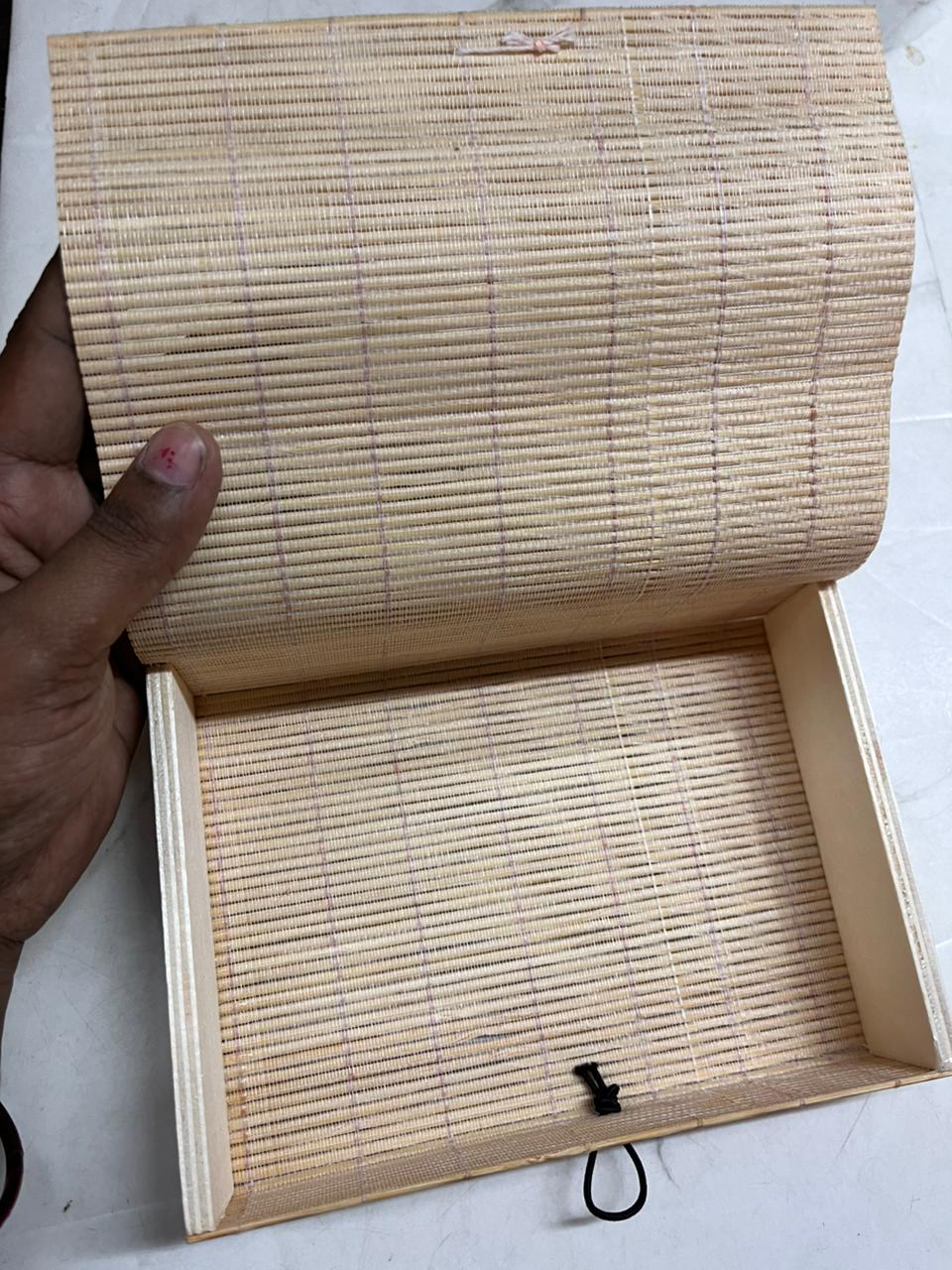 Bamboo jewellery box rectangle 17.5x12.3 cm-BXRB