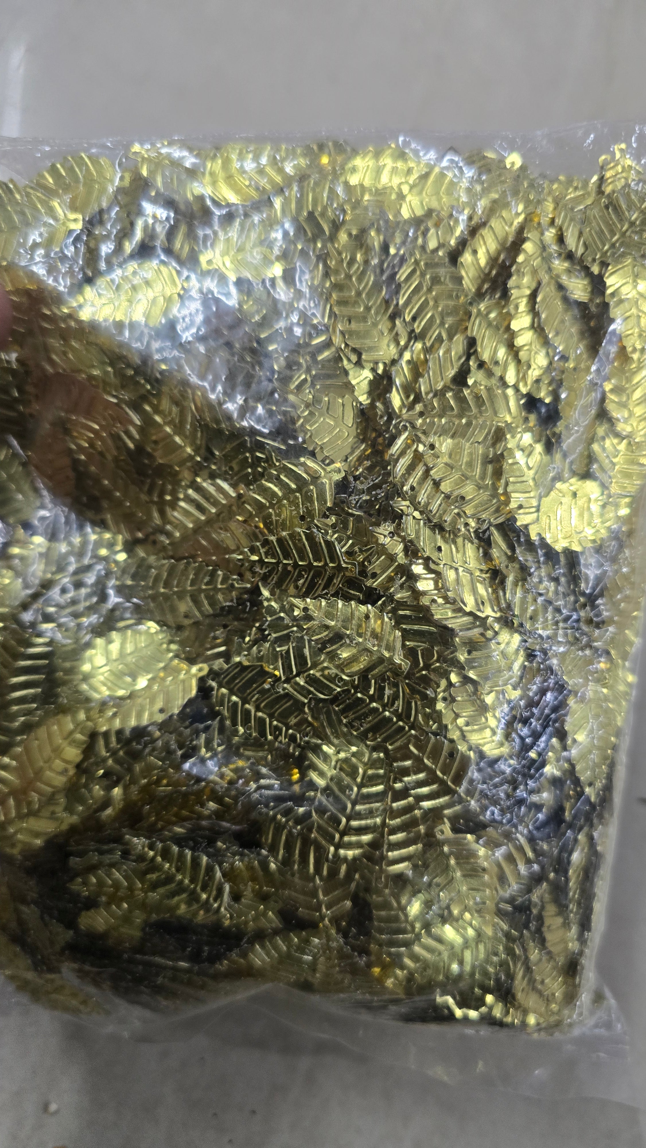 gold leaf sequence 555 -1pack- 100g