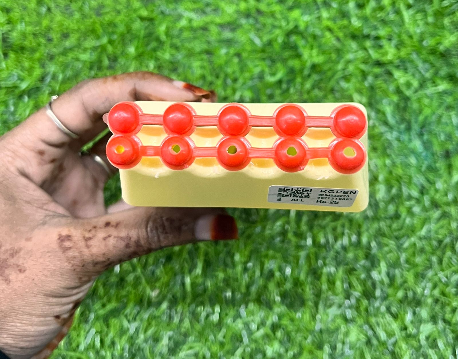 Rangoli pens with 5 hole-1 long and 1 flat pens- total 2 piece