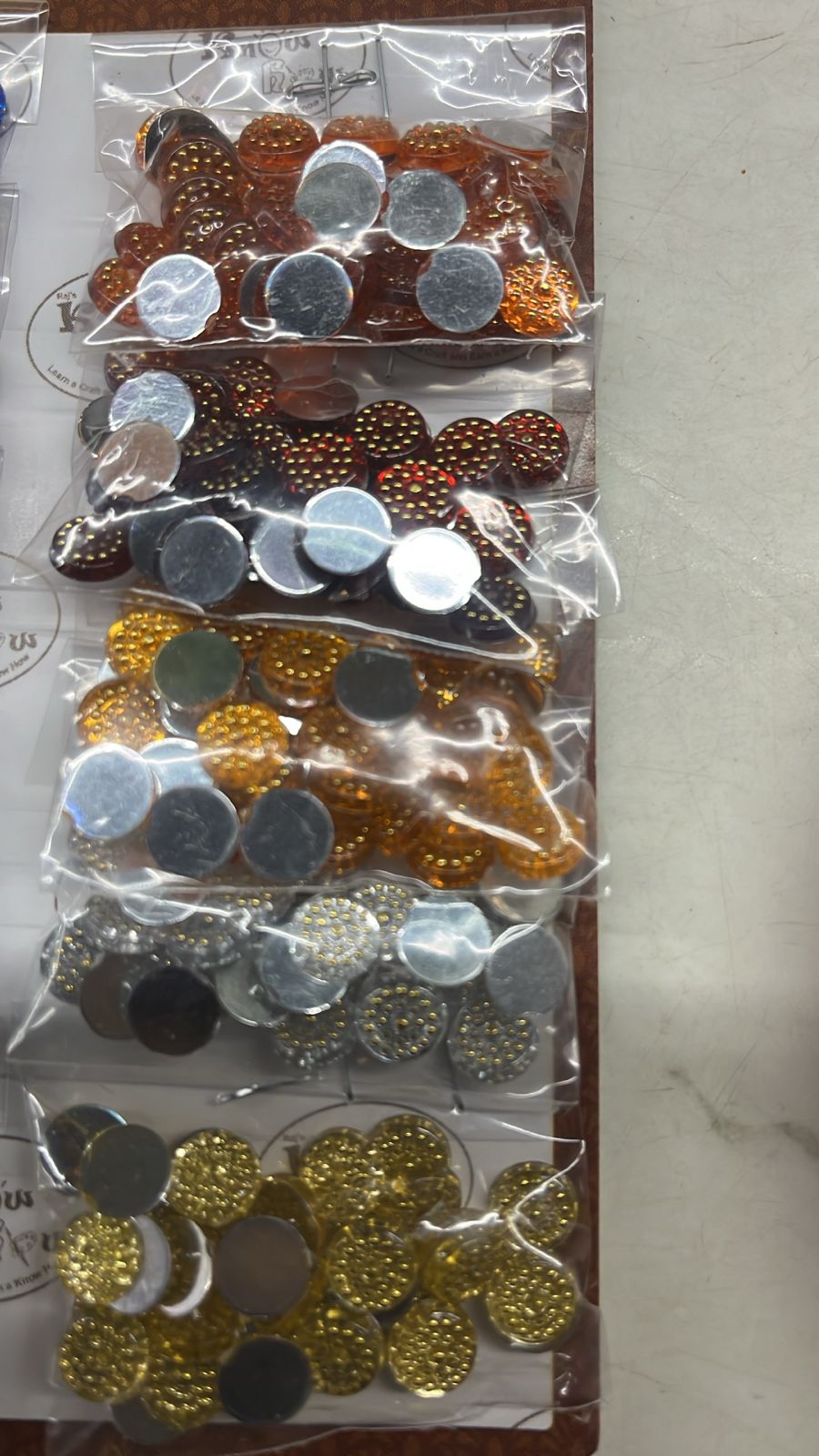 Multi Dot plastic kundan kit 60