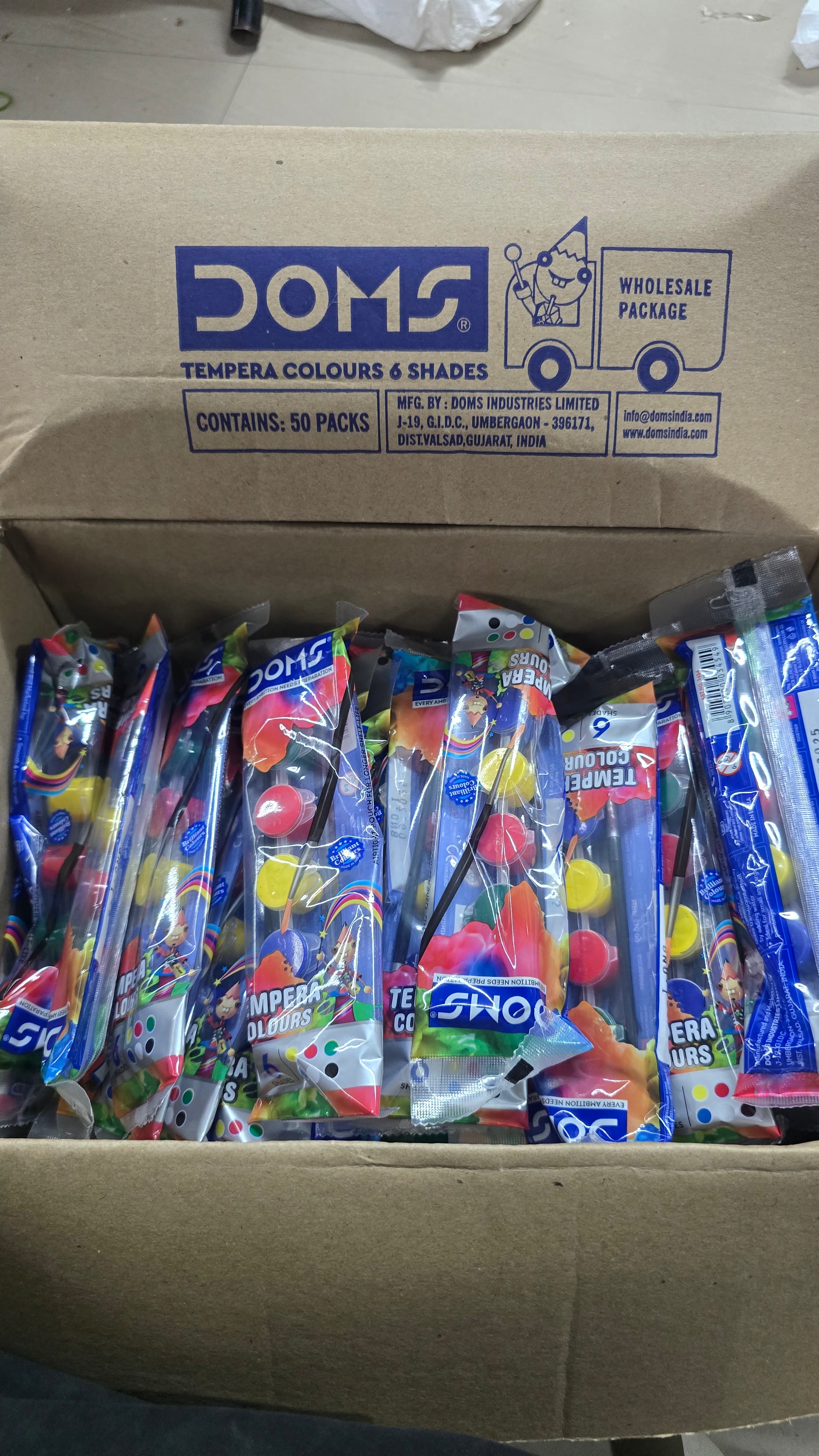 Tempera colours DOMS paint