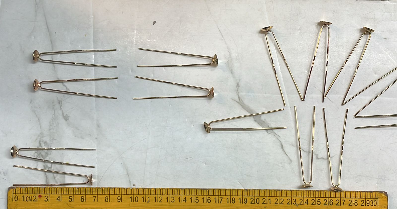 Juda pin golden  10 pins