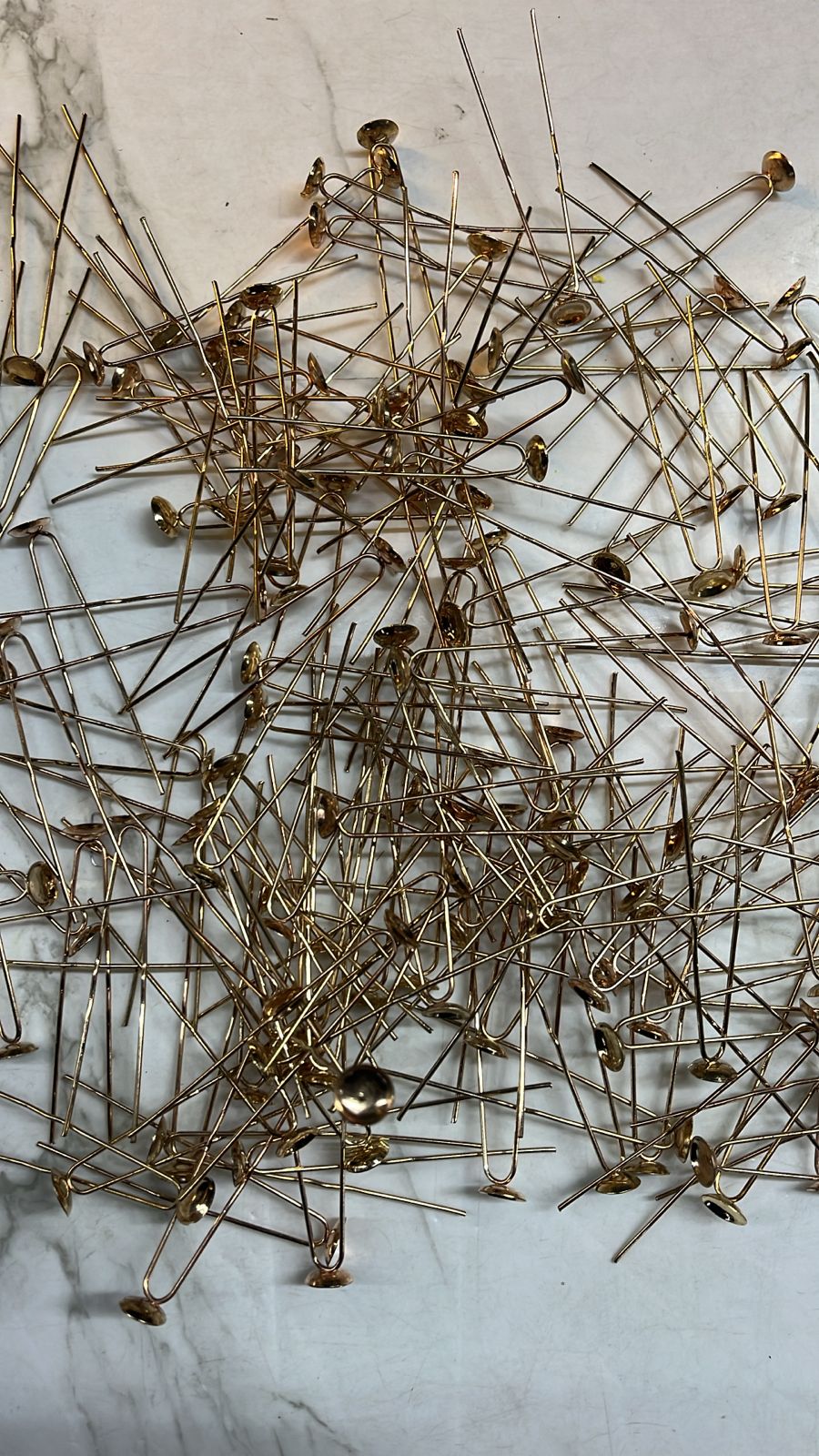 Juda pin golden  10 pins