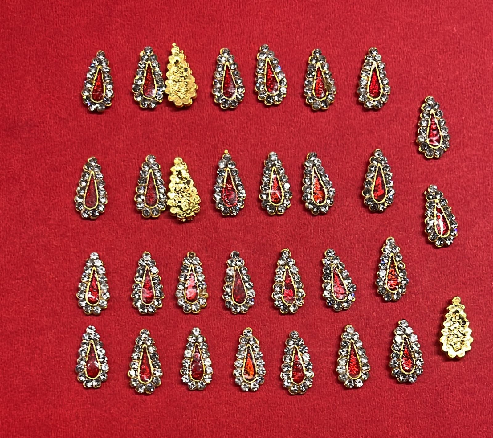 Thilakam pottu(shine) one piece -THILAKAMD