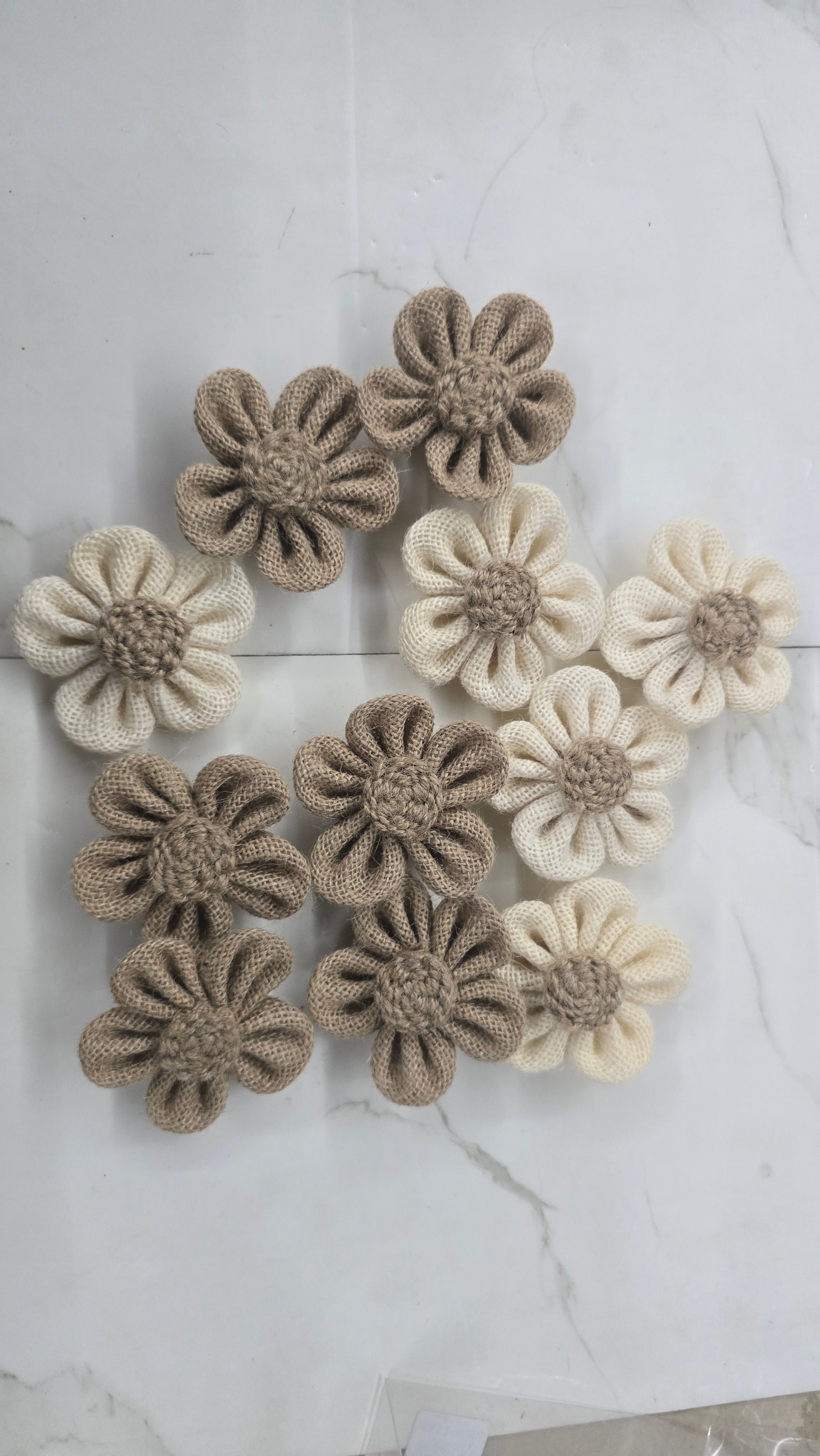 Jute flower natural color -10piece