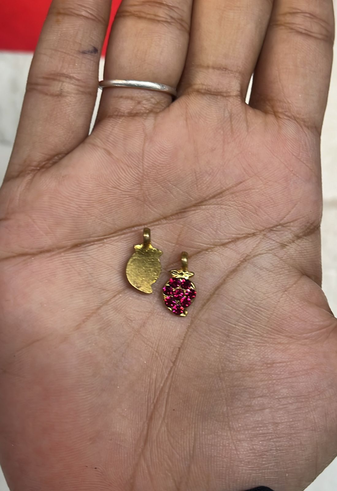 Maangai thali pottu stone small one piece -MAPST