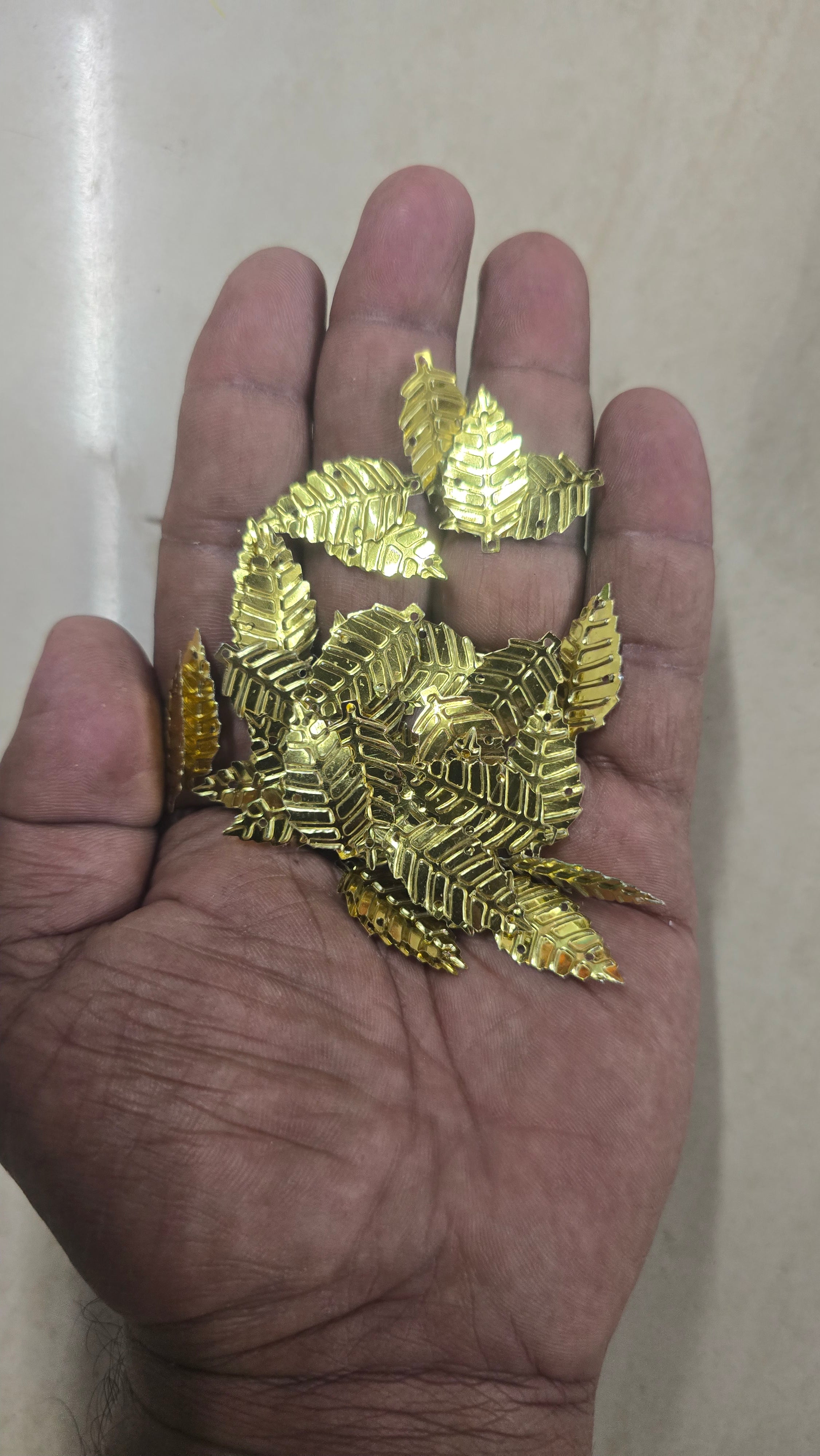 gold leaf sequence 555 -1pack- 100g