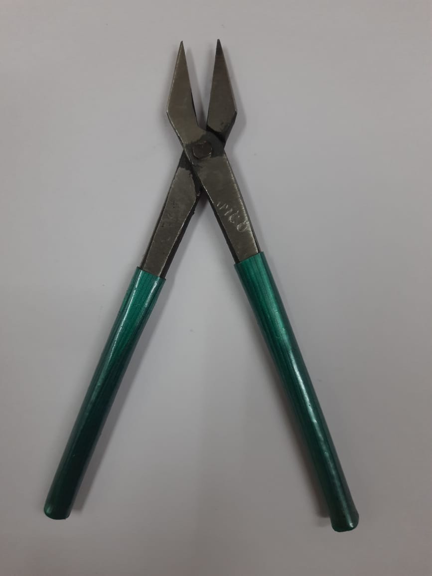 Local plier medium quality-1piece