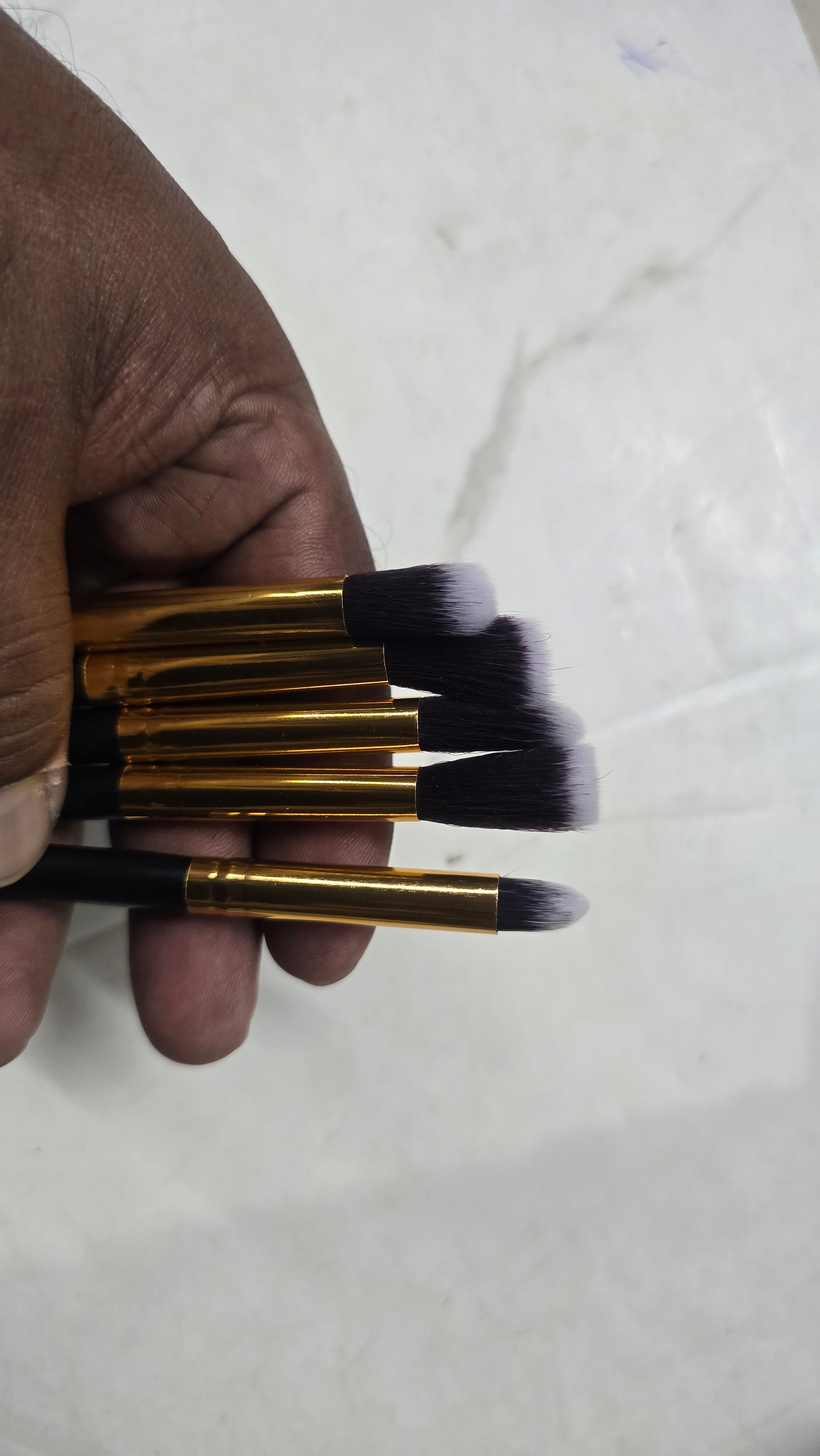 Pencil sketching brush set