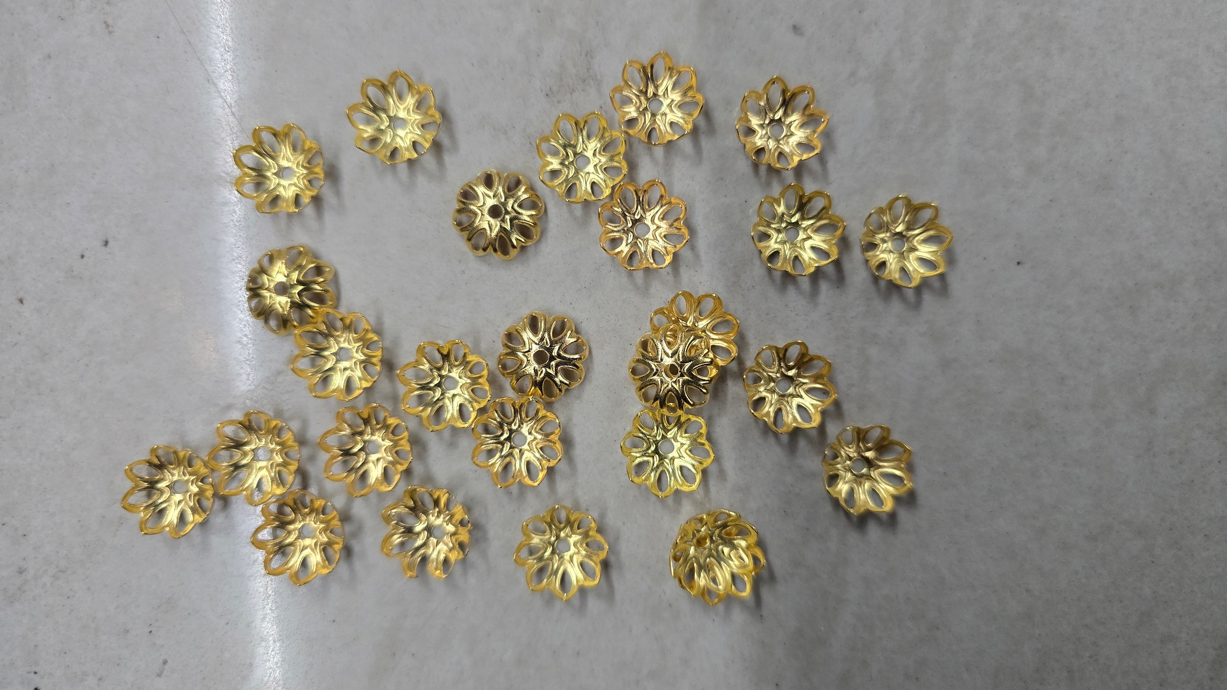 -LOTUS PETAL MEDIUM  headcap-100g pack